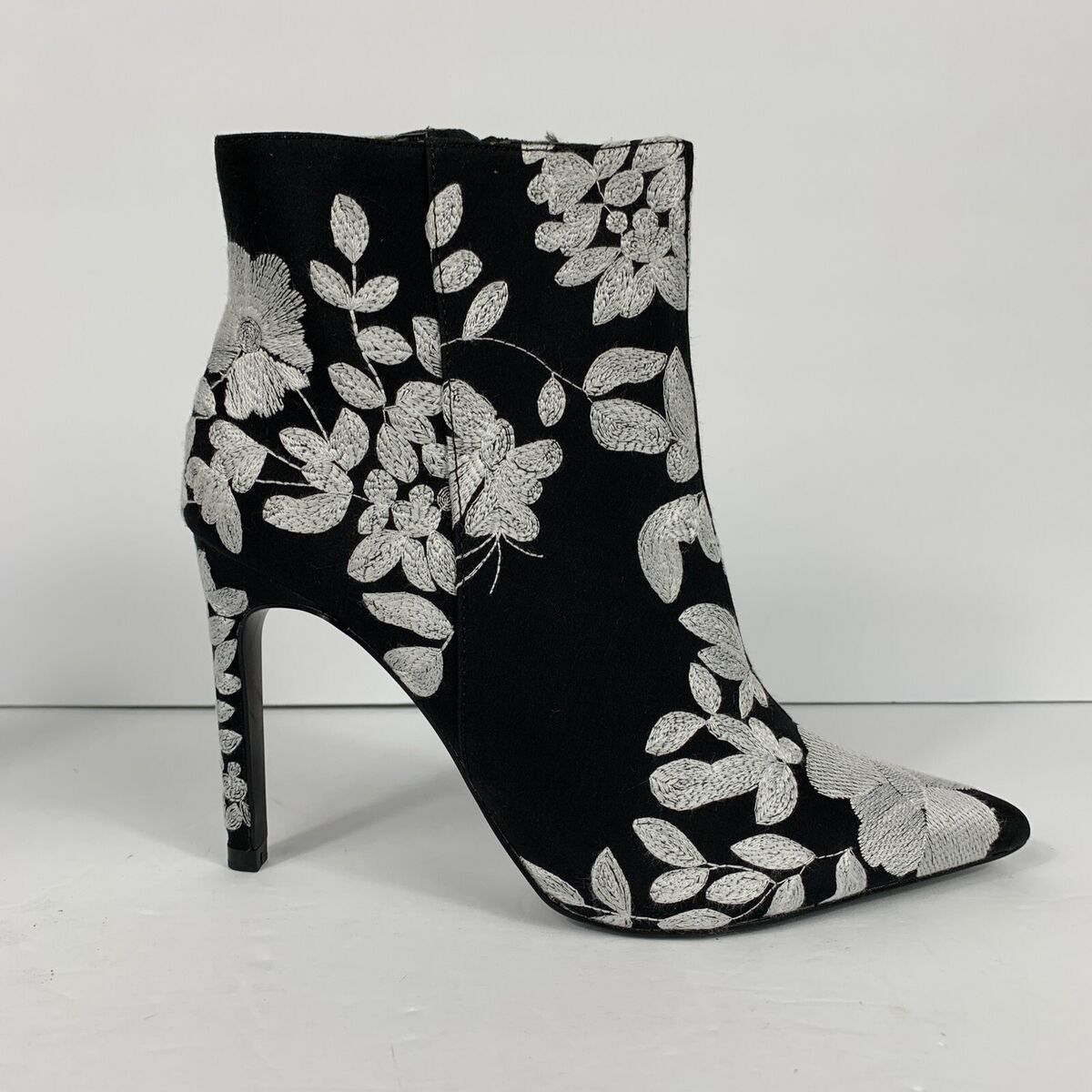 Zara Zara black and white boots Size US 8 / IT 38 - 2 Thumbnail