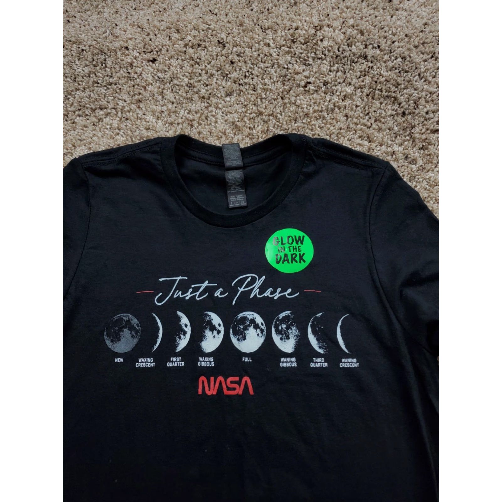 Gildan NASA T Shirt Womens Small Black Glow in the Dark Moon Phase Space Graphic Crew Neck Short Sleeve T-Shirt Size S / US 4 / IT 40 - 3 Thumbnail