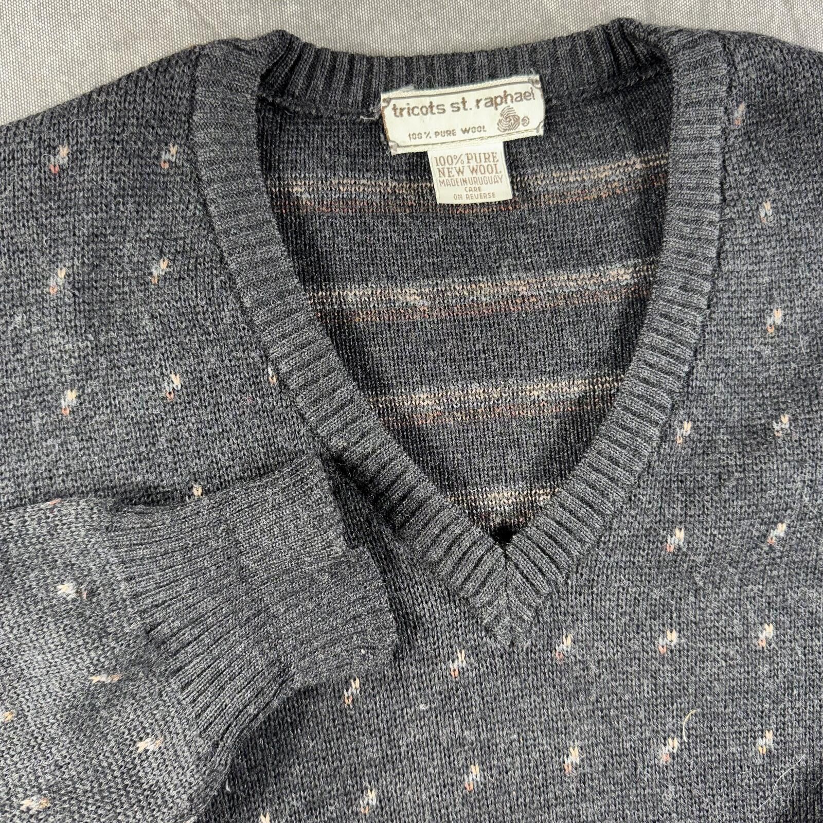Tricots St. Raphael Tricots St. Raphael Sweater Men's Black Pure Wool V-Neck VTG Size US M / EU 48-50 / 2 - 1 Thumbnail
