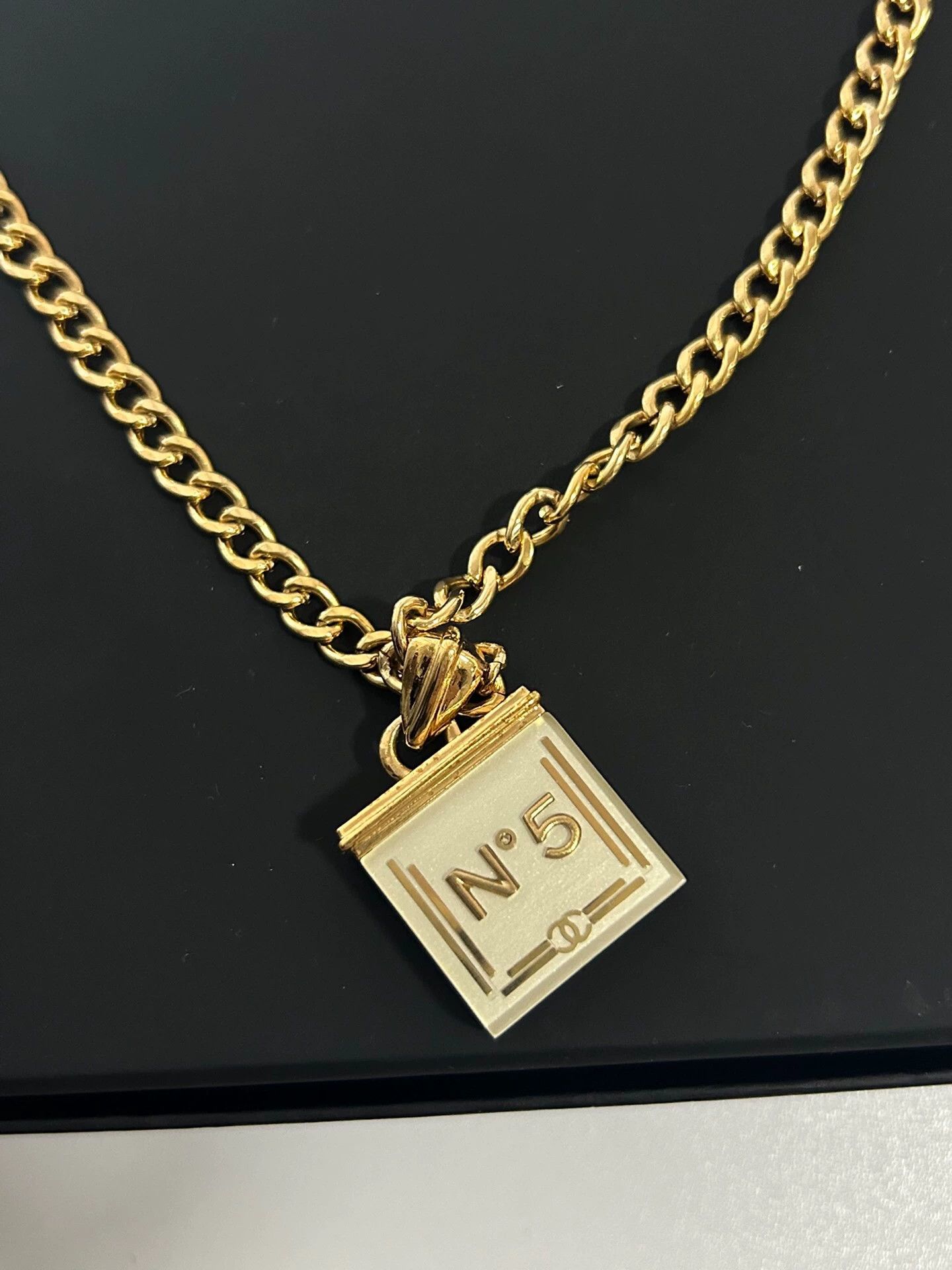 Chanel Chanel 21SS Double-sided Black & White Necklace Size ONE SIZE - 4 Thumbnail