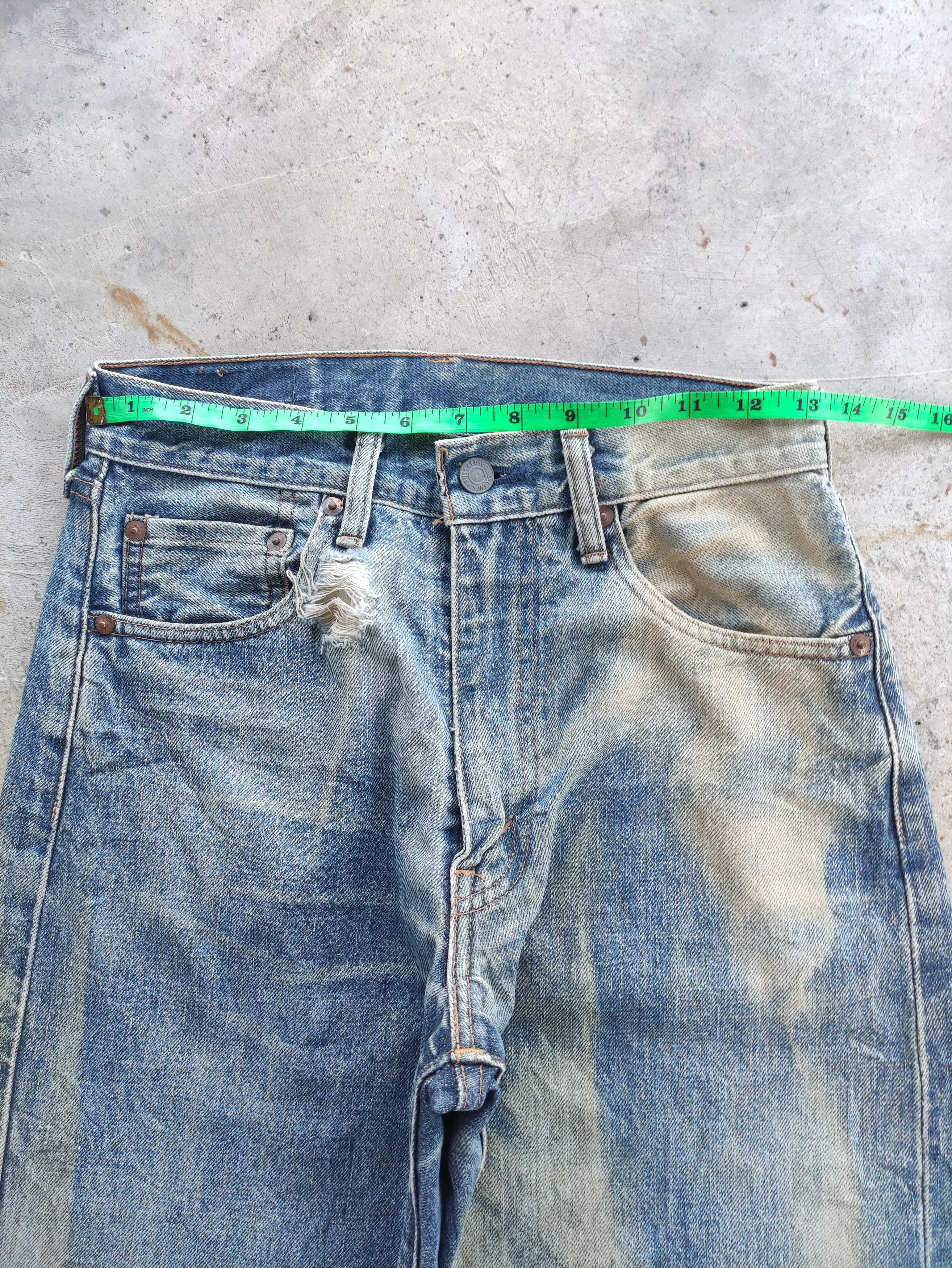 Vintage Levis 502 Jean Rusty distressed Faded Denim