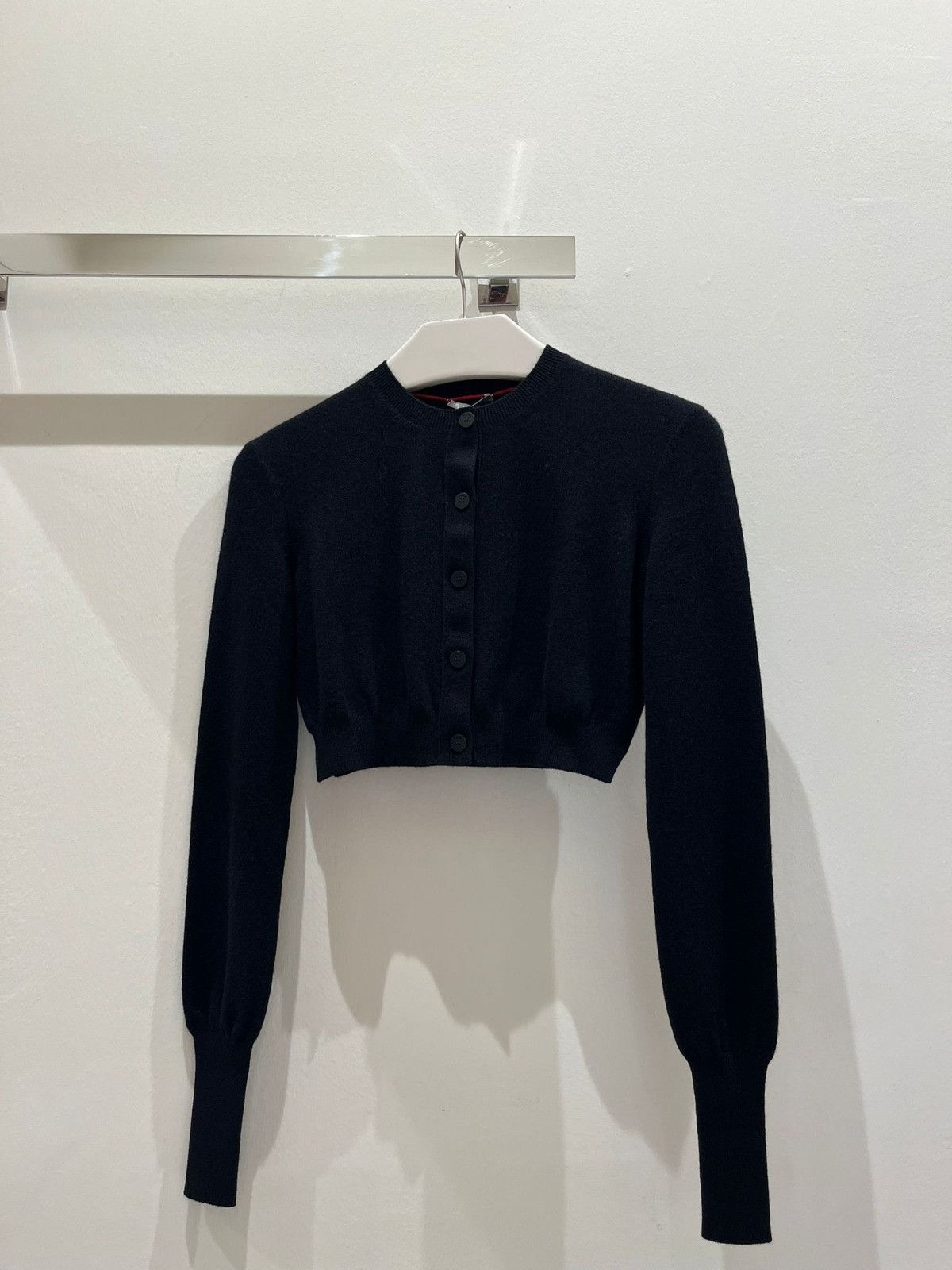 Salvatore Ferragamo o1s1rm1224 Cropped Cardigan in Navy Blue Size XL / US 12-14 / IT 48-50 - 1 Preview