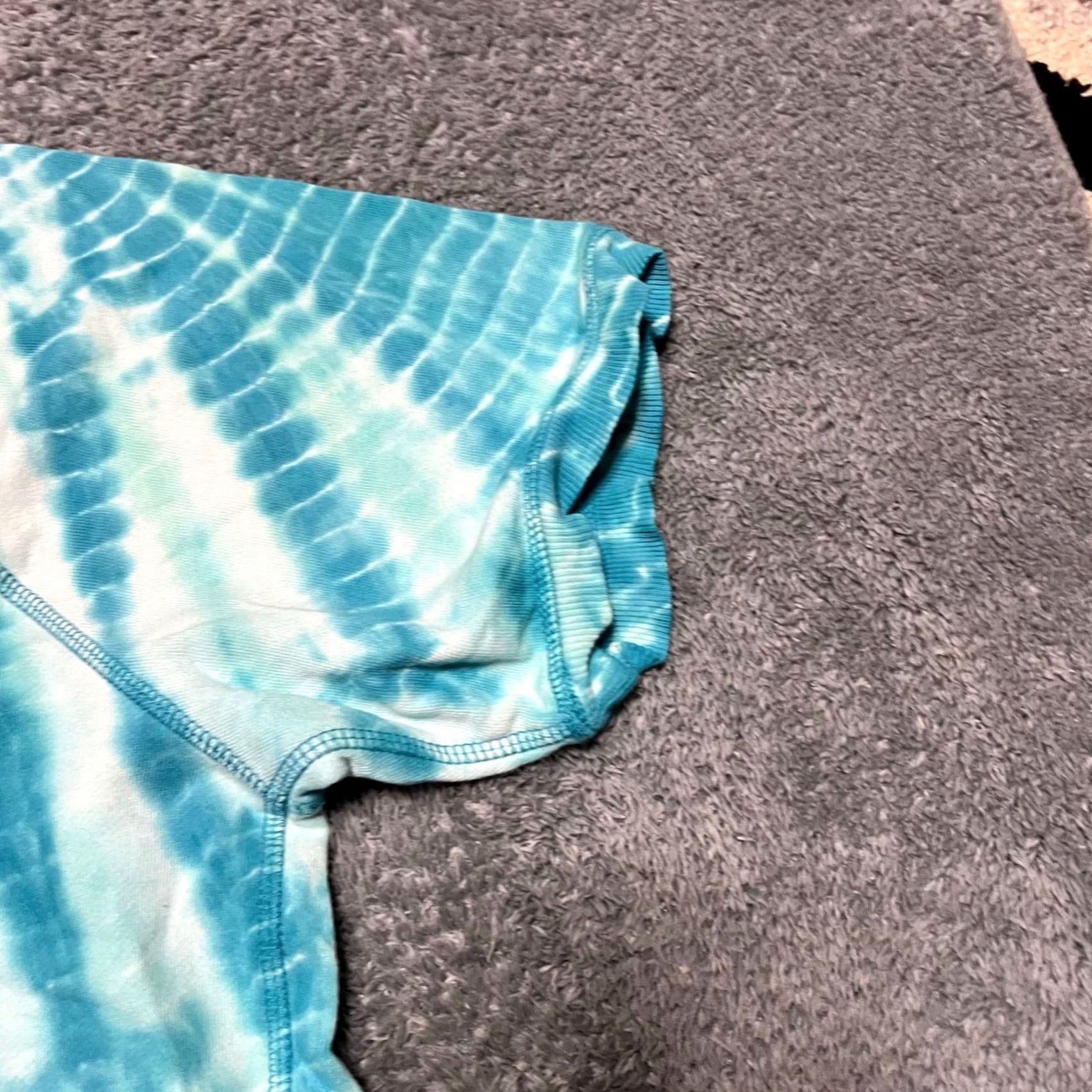 Vintage Sundance Shirt Top Womens XL Turquosie Tie Dye Short Sleeve Sweatshirt Fabric Shirt Women XL Turquoise Tie Dye Sweatshirt Fabric Size XL / US 12-14 / IT 48-50 - 3 Thumbnail