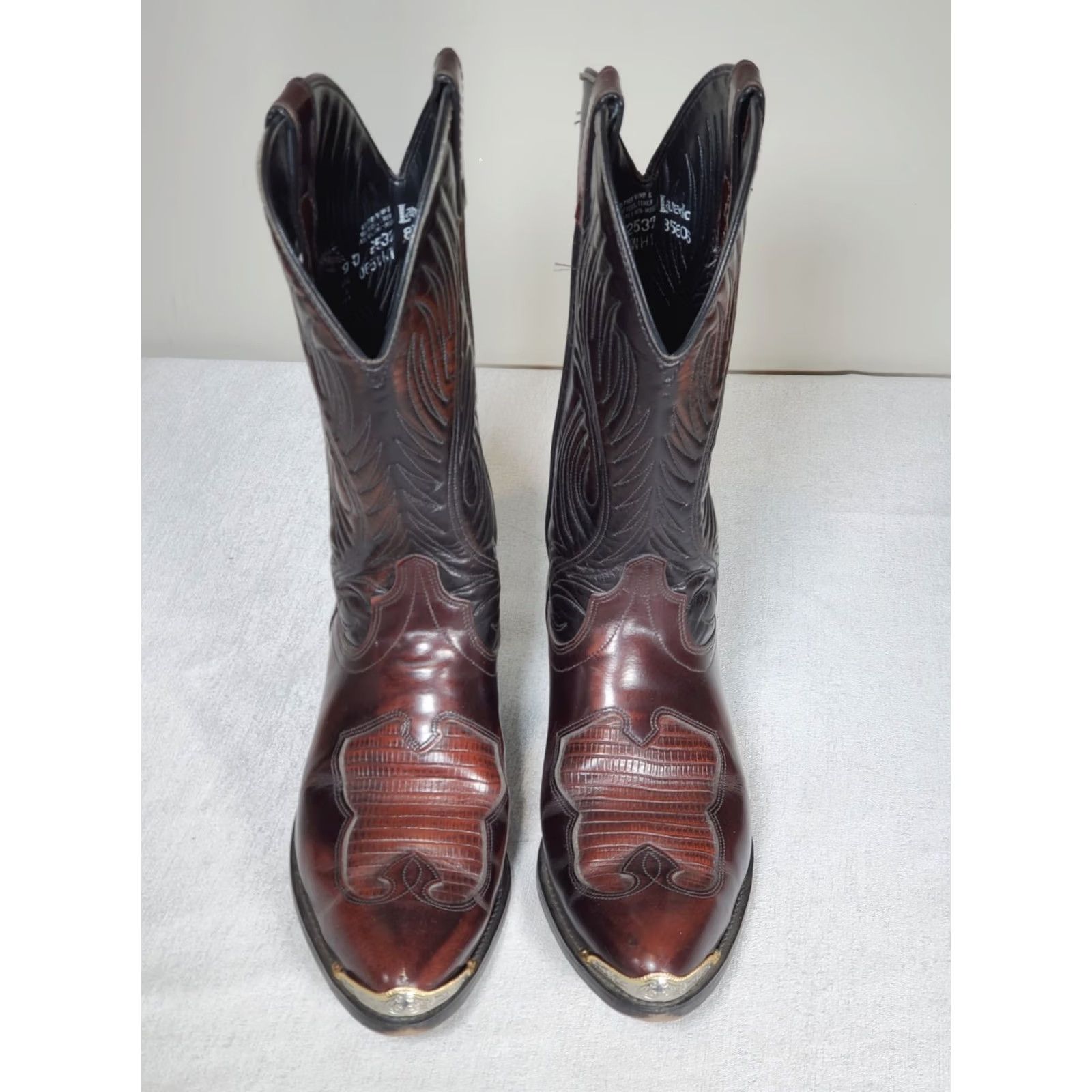 Vintage VINTAGE Laredo Brown Cherry Leather Cowboy Boots 2537 Gold Tip Embossed Vamp Men US 9 D Size US 9 / EU 42 - 7 Thumbnail