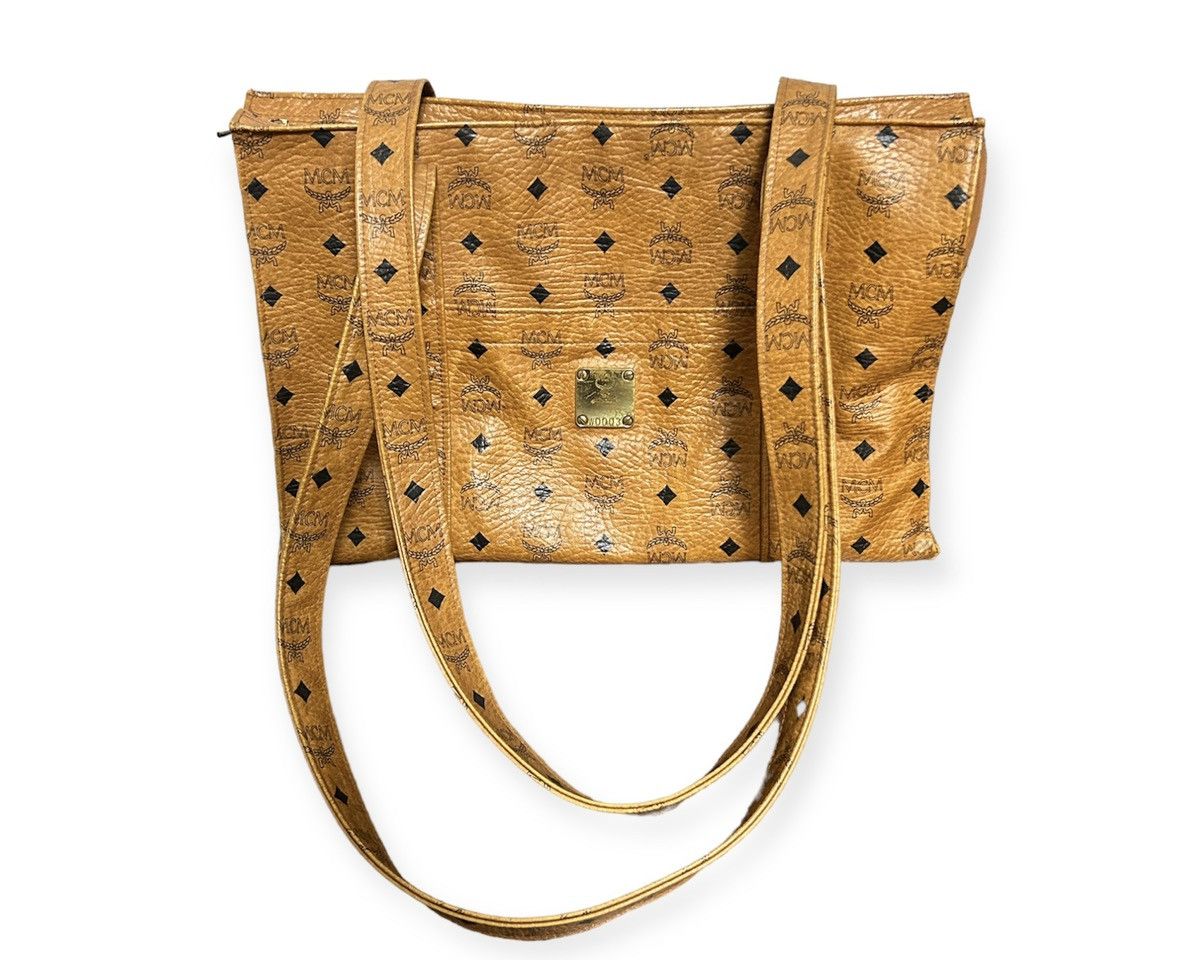 image of MCM Authentic Visetos Shopper Tote Bag in Brown, Women's
