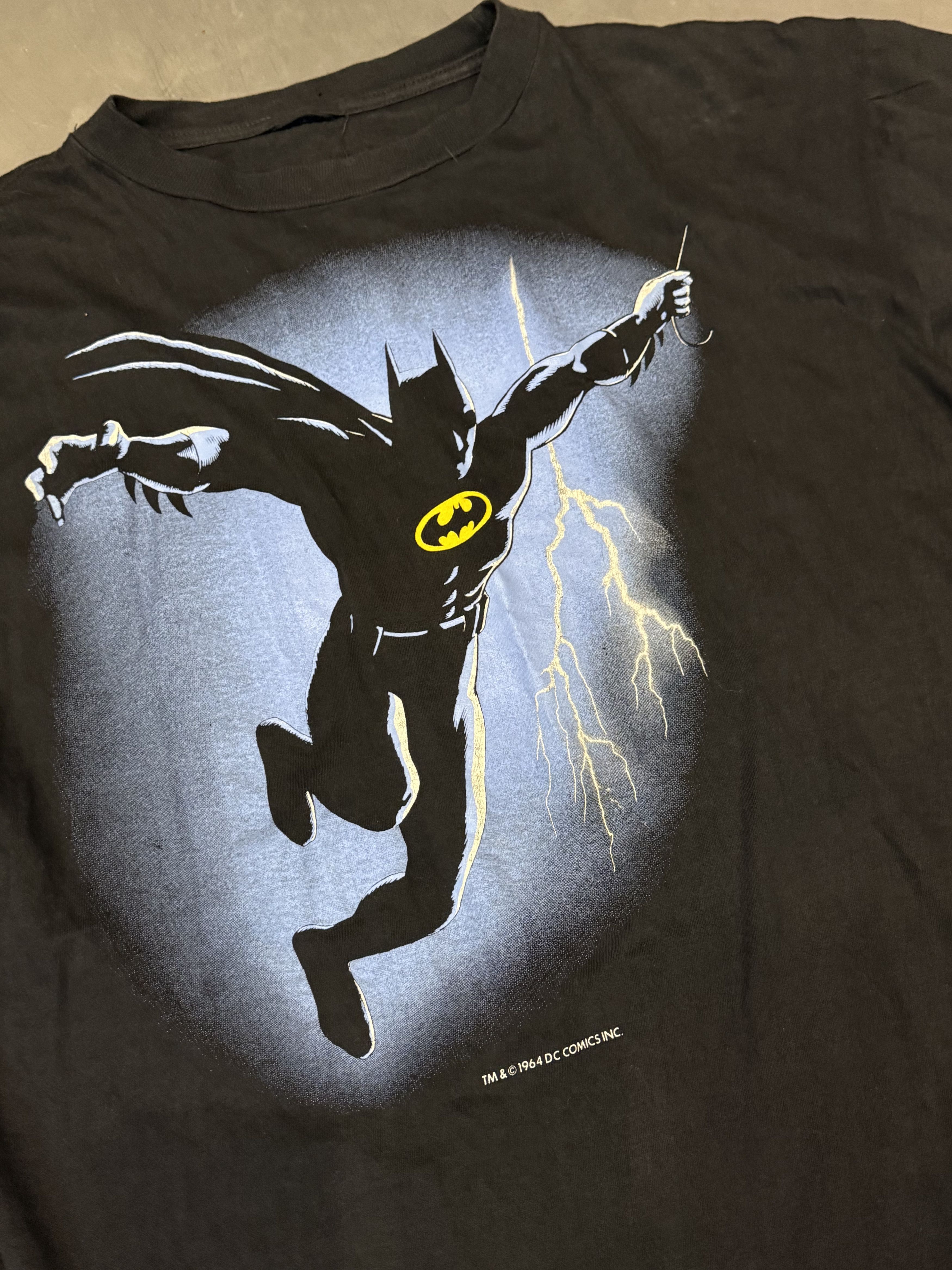 Vintage Vintage 90s single stitch 1964 licenced Batman T-shirt Size US L / EU 52-54 / 3 - 2 Thumbnail