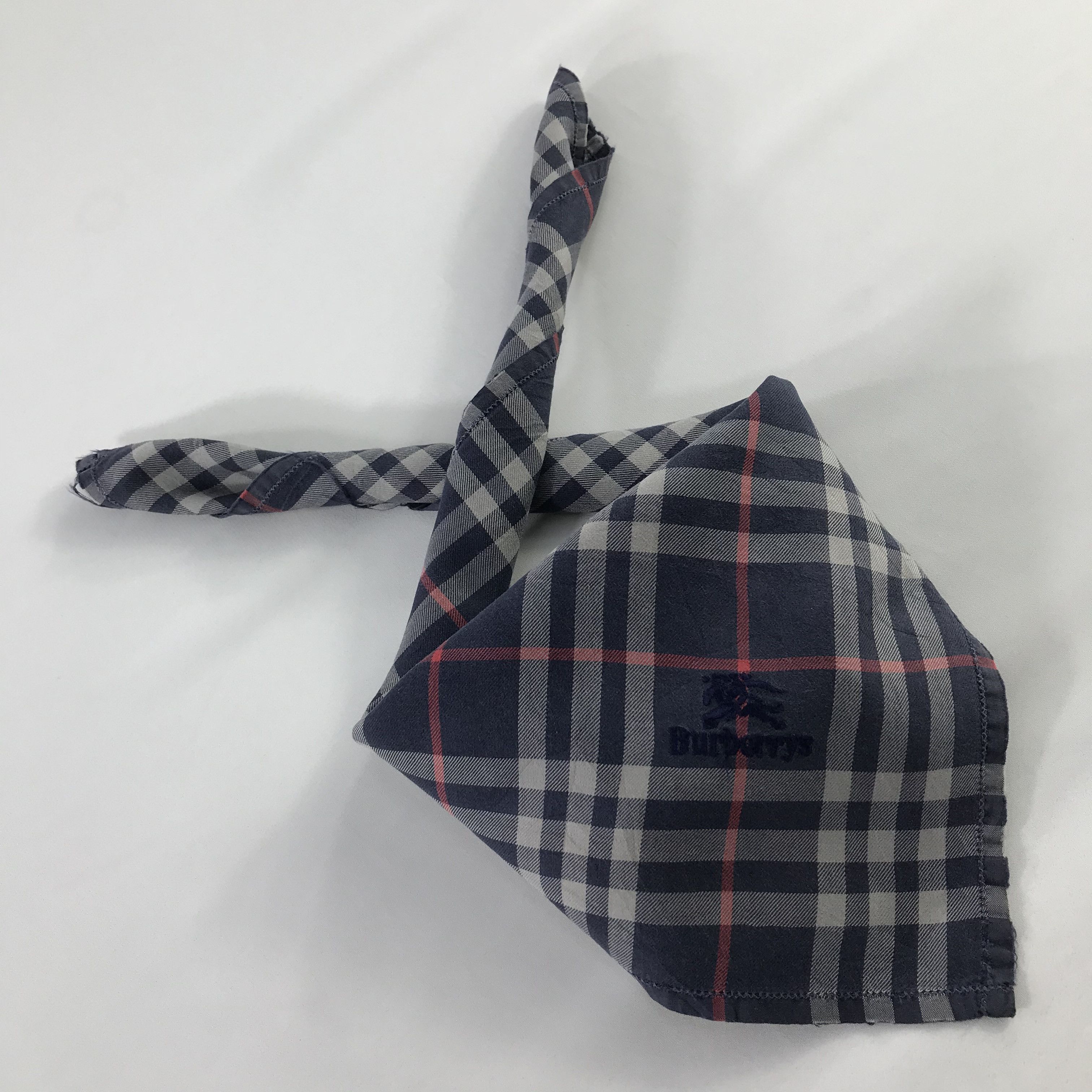 Burberry × Vintage Burberry Bandana / Handkerchief / Neckerchief - S776 Size ONE SIZE - 6 Thumbnail