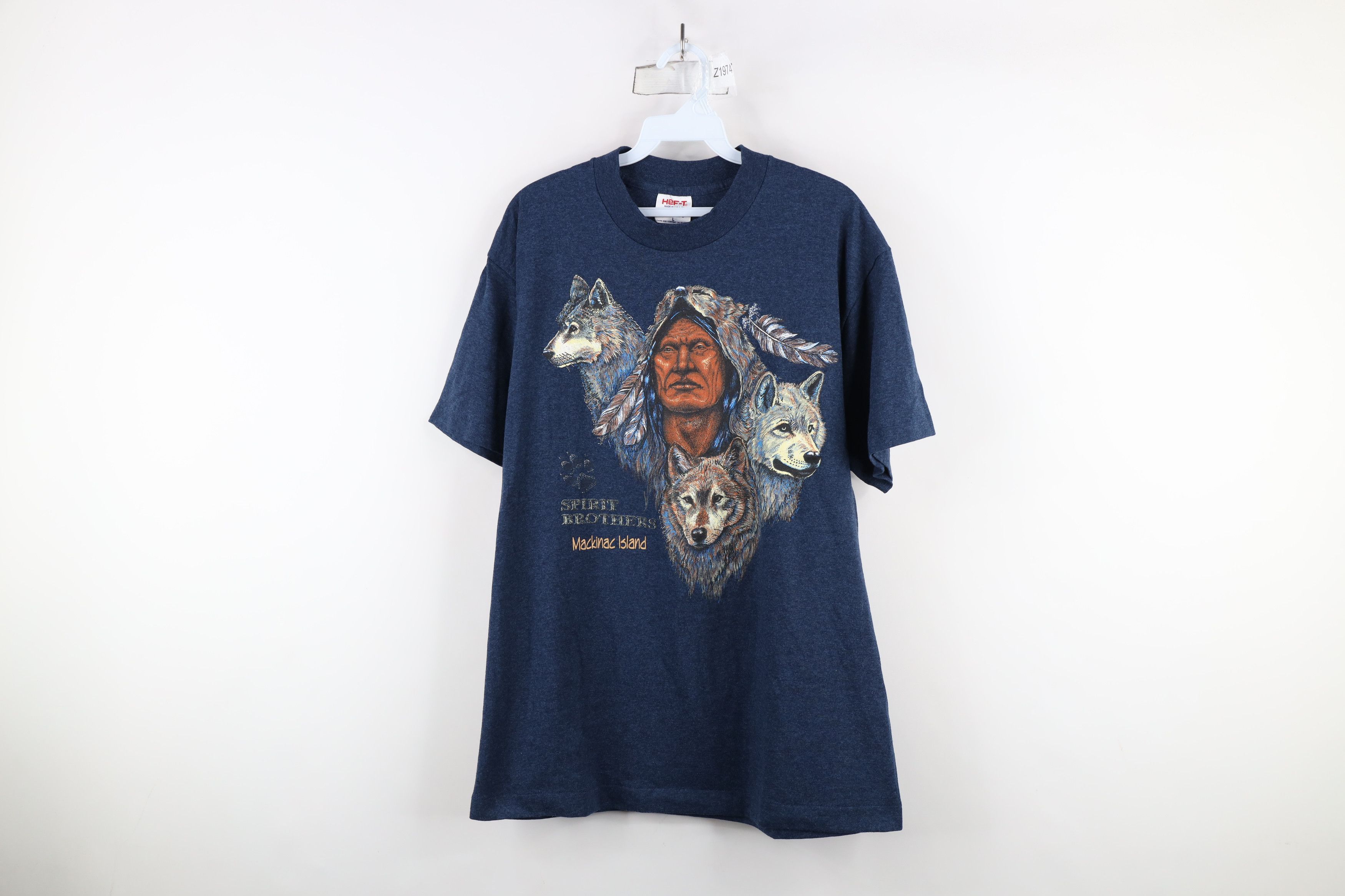 Vintage Vintage 90s Streetwear Brothers Wolf Nature T-Shirt USA Size US L / EU 52-54 / 3 - 1 Thumbnail
