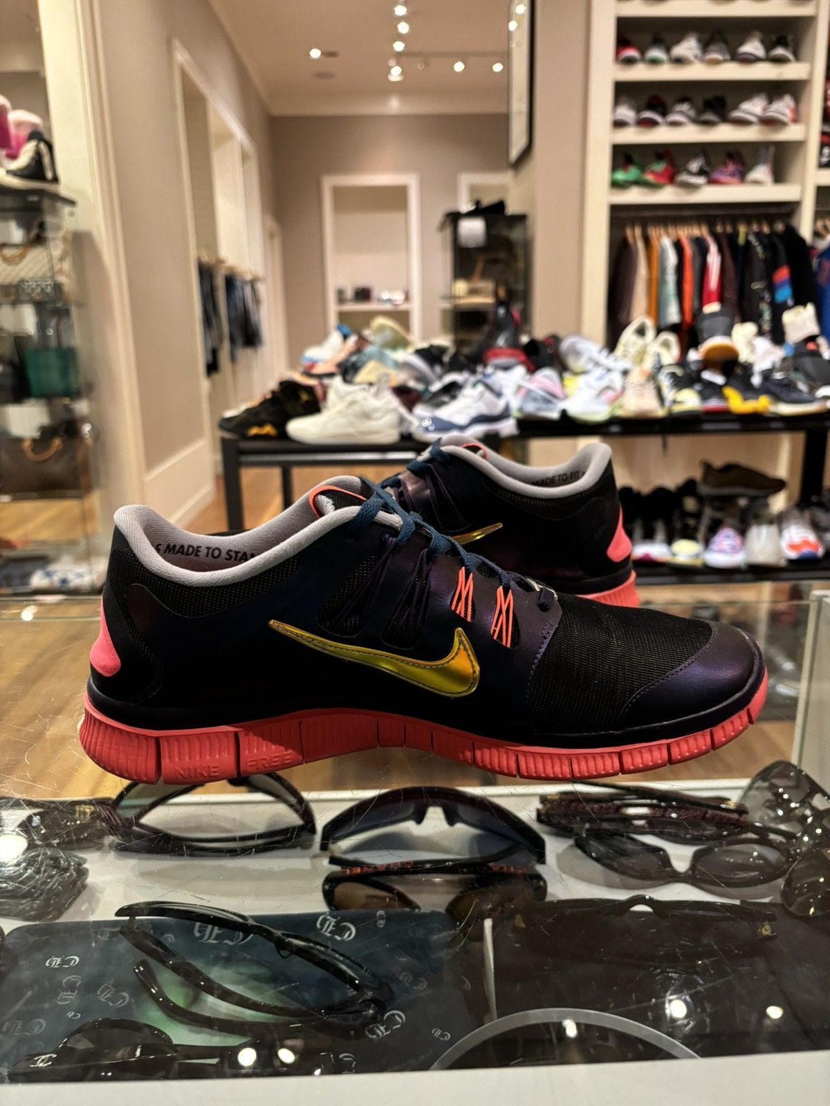 Nike Nike Free 5.0 Doernbecher (2013) Size US 12 / EU 45 - 3 Thumbnail
