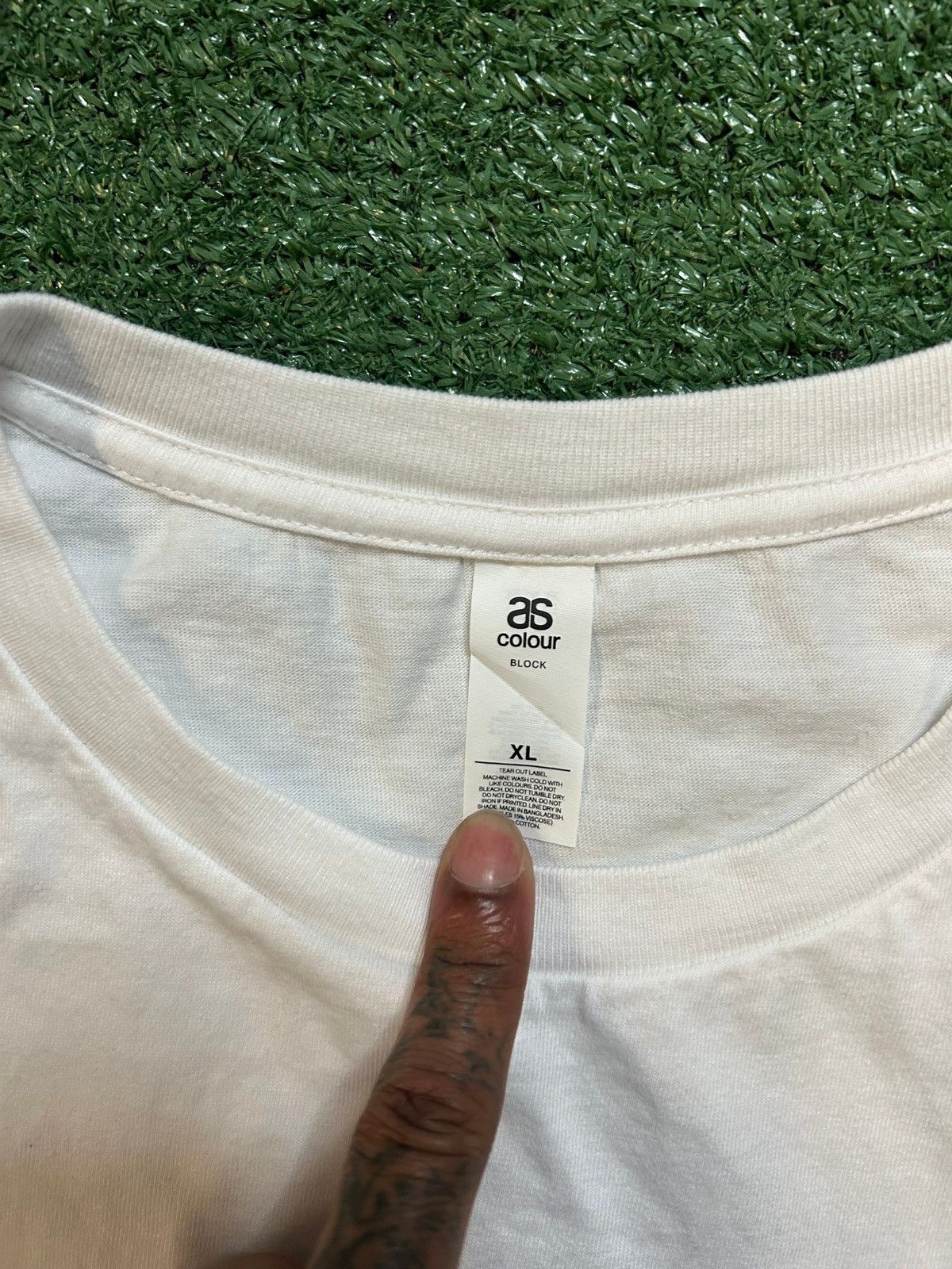 Other malice 365 white tee Size US XL / EU 56 / 4 - 6 Thumbnail