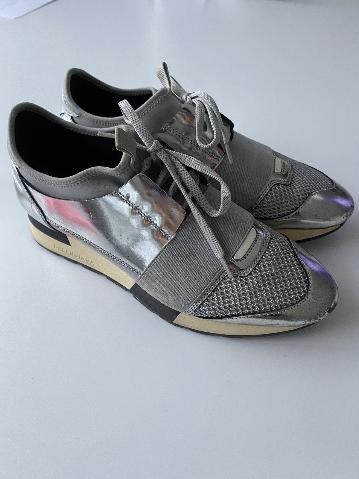 balenciaga silver race runner