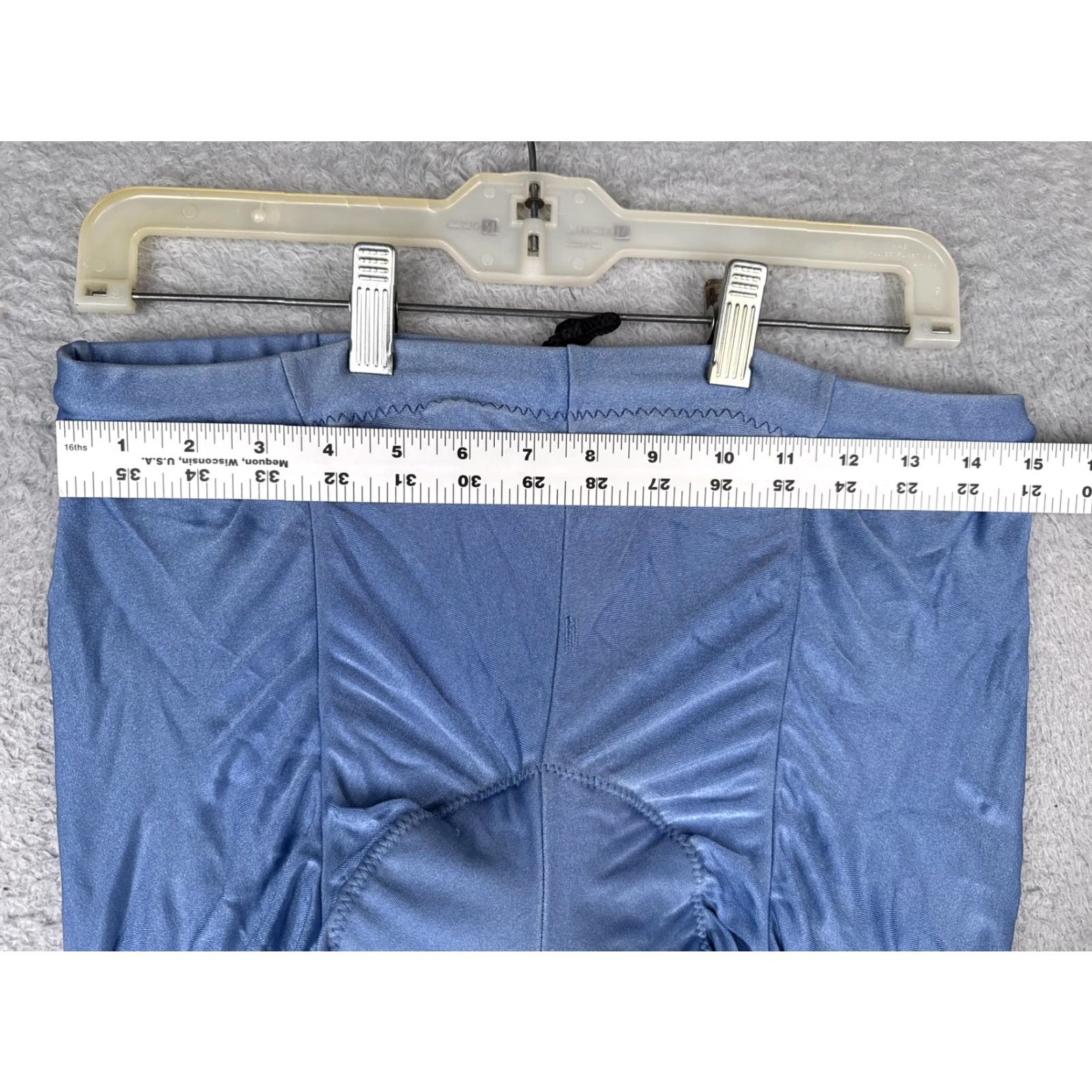 Vintage VINTAGE Boure Cycling Shorts Mens XL Blue Padded Chamois Bike Short Mens Extra Large Blue Padded Chamois Bike Size US 36 / EU 52 - 6 Thumbnail