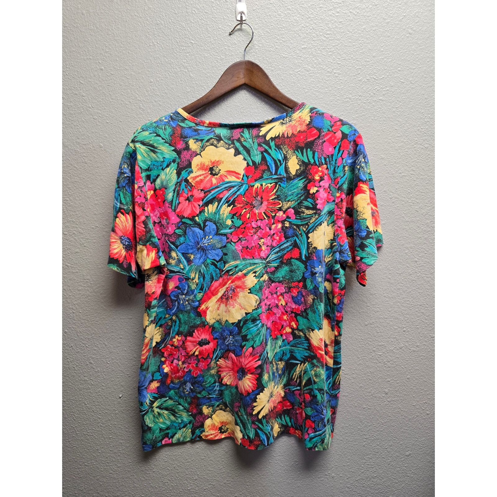 Vintage Vintage Womens Carolina Colours Shirt Floral Tee Flower M Size M / US 6-8 / IT 42-44 - 4 Thumbnail
