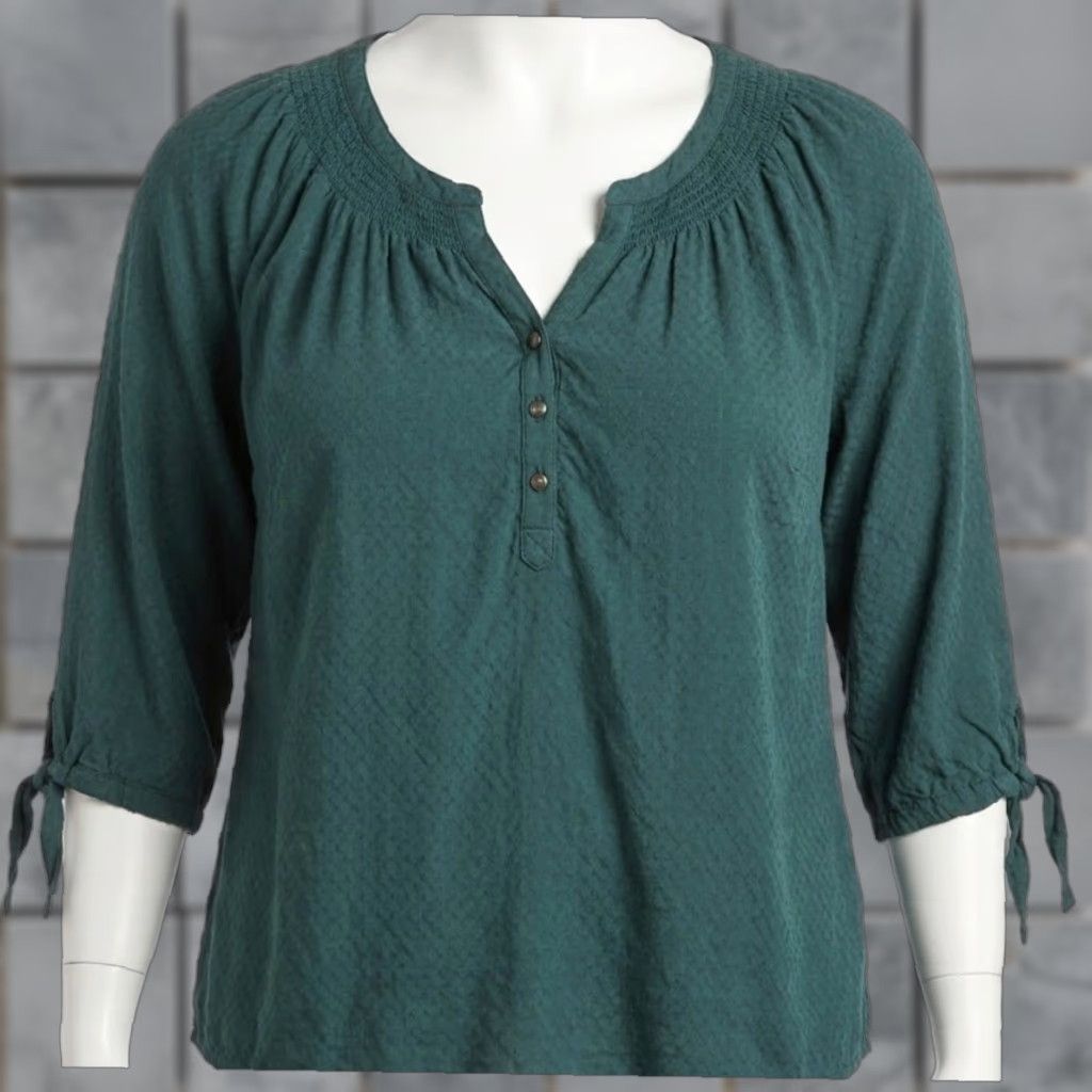 Vintage Dressbarn Blouse Women Plus 1X Green Bohemian Henley Long Sleeve Solid Rayon Shirt Size XL / US 12-14 / IT 48-50 - 1 Thumbnail