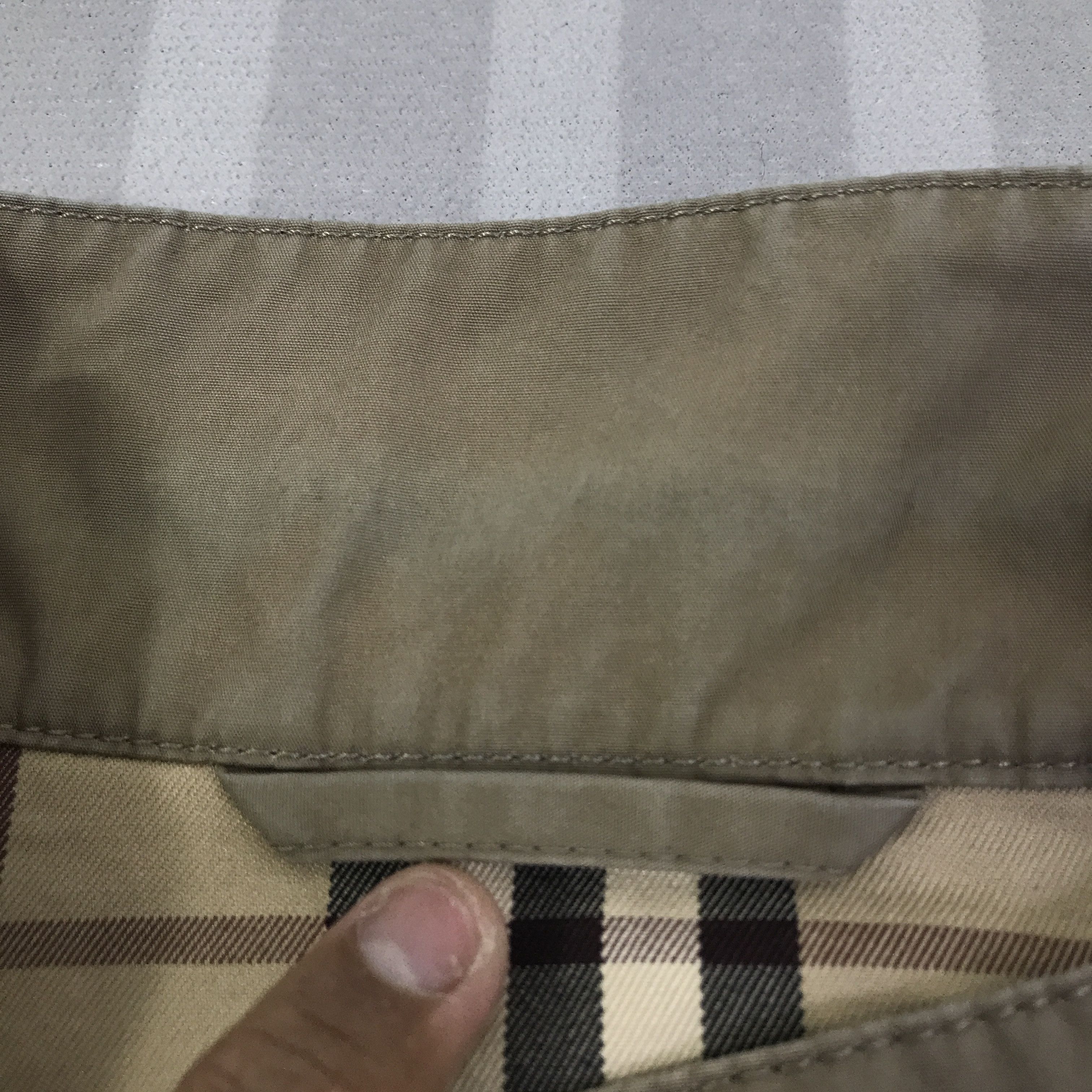 Burberry Vintage Burberry London colour faded Vest K121B18 Size US L / EU 52-54 / 3 - 9 Thumbnail
