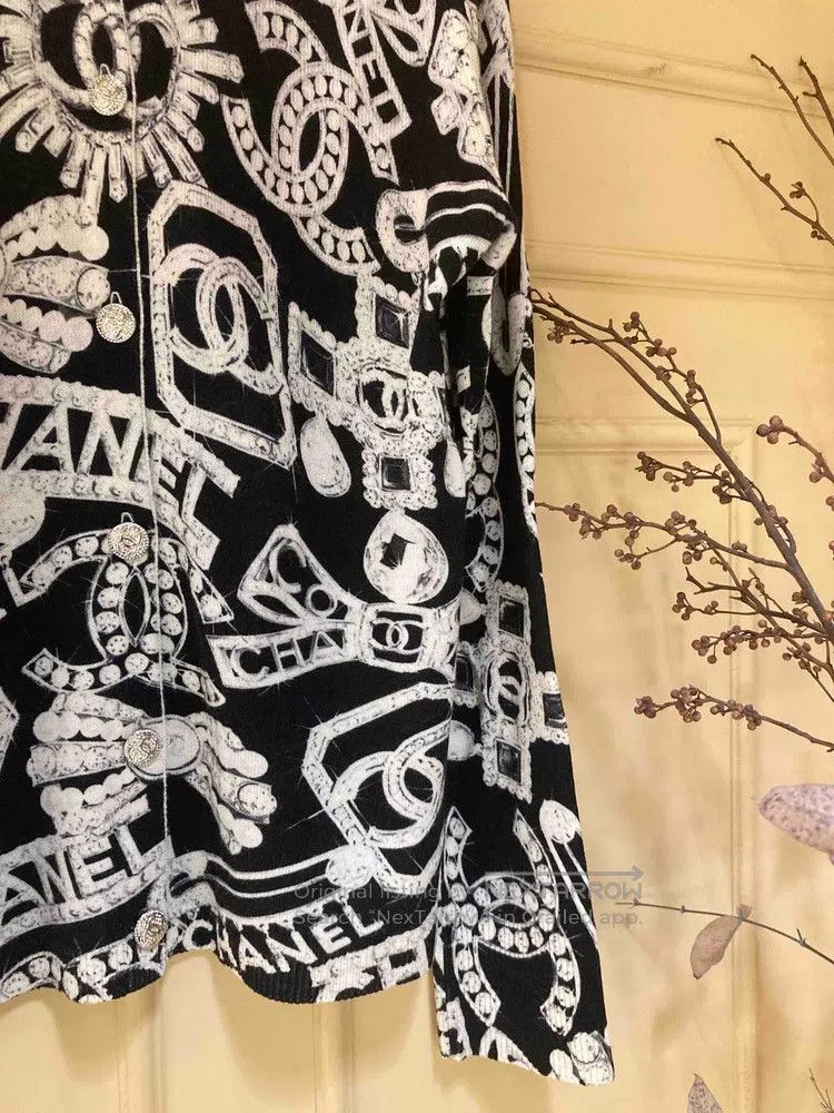Chanel Chanel Ski series black and white graffiti cardigan long s Size XS / US 0-2 / IT 36-38 - 4 Thumbnail