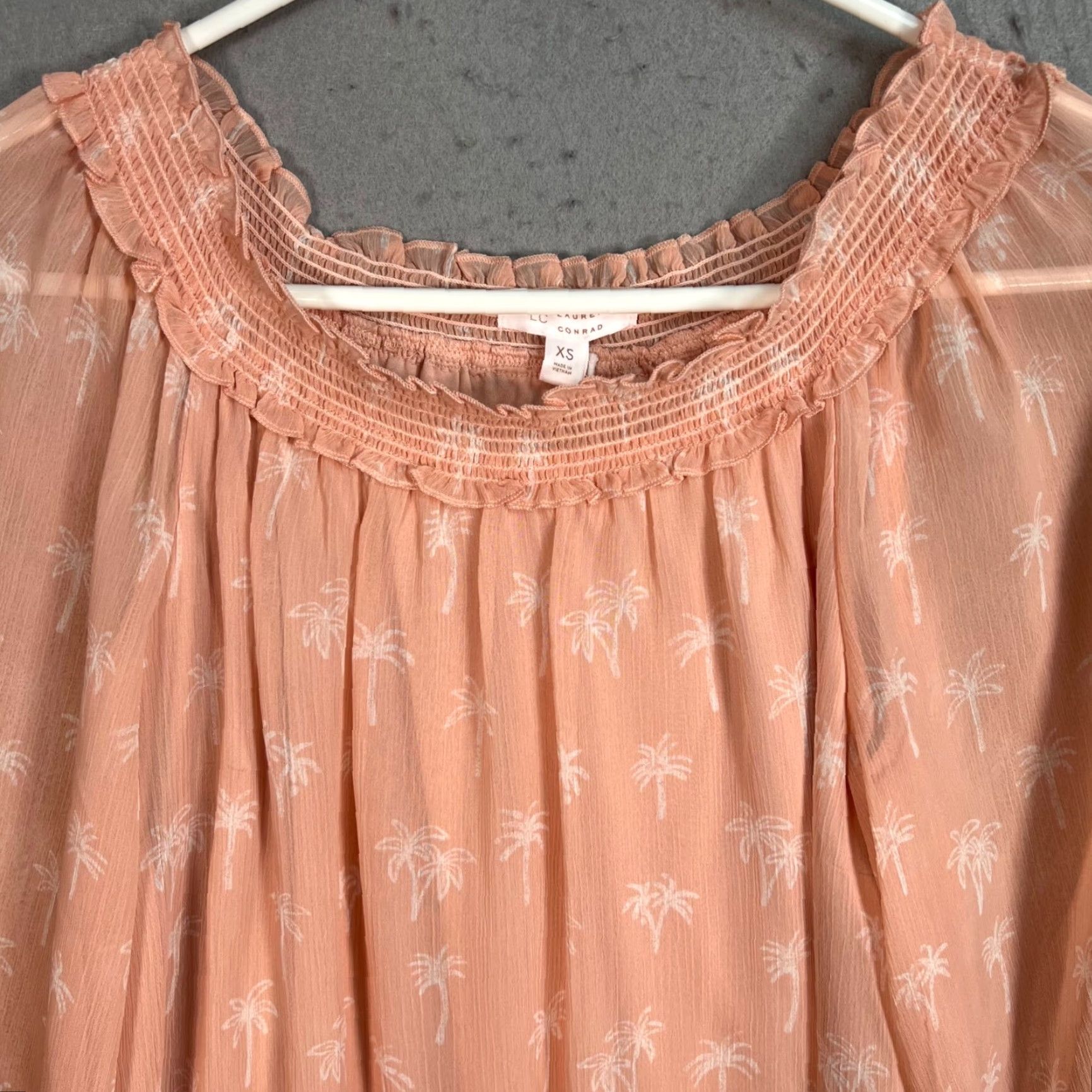 Vintage LC Lauren Conrad Peach Palm Tree Print Blouse XS & Skirt S Set NEW! Size XS / US 0-2 / IT 36-38 - 7 Thumbnail