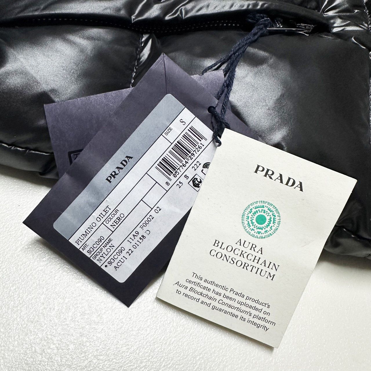 Prada Prada mens size S M black re-nylon Jacket gilet Vest Size US S / EU 44-46 / 1 - 9 Thumbnail