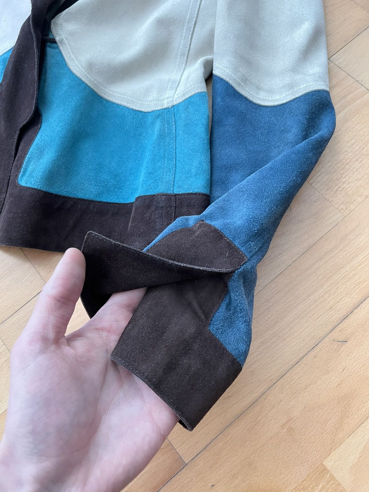 Yves Saint Laurent Yves Saint Laurent by Tom Ford suede jacket Size M / US 6-8 / IT 42-44 - 5 Thumbnail