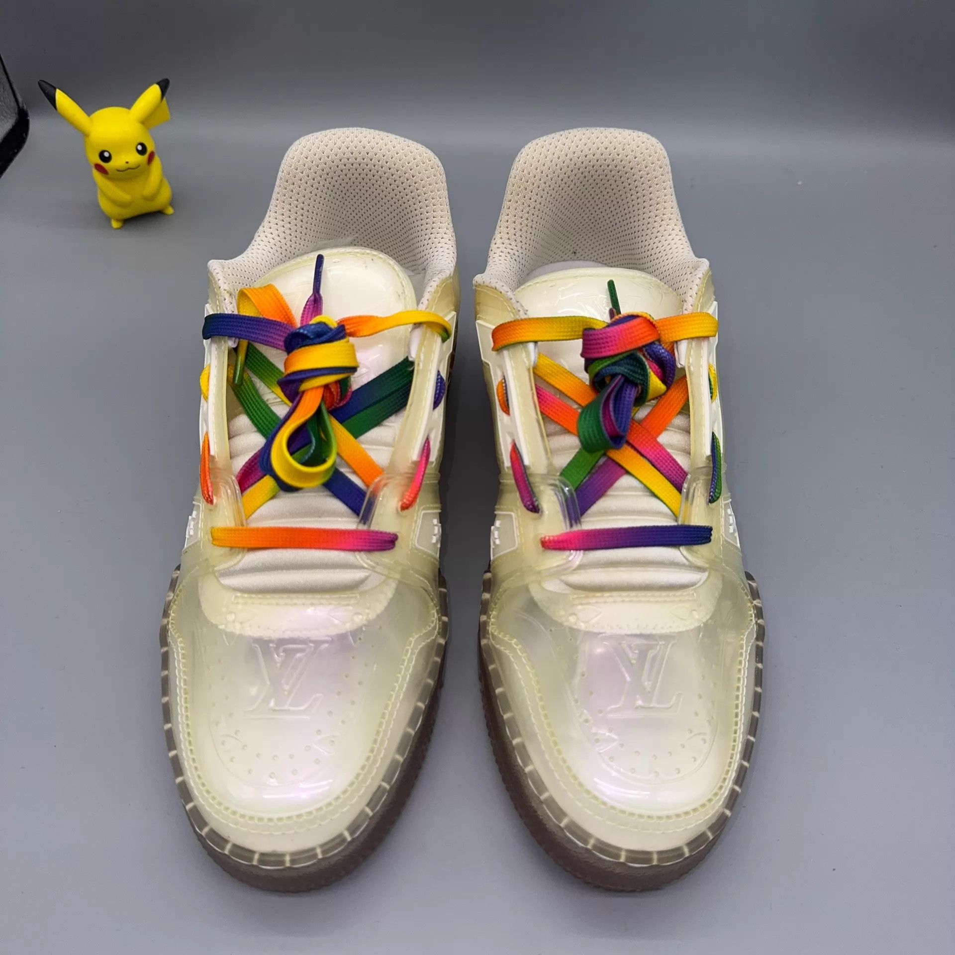 Louis Vuitton LOUIS VUITTON Trainer Transparent Logo White Size US 7.5 / EU 40-41 - 2 Thumbnail