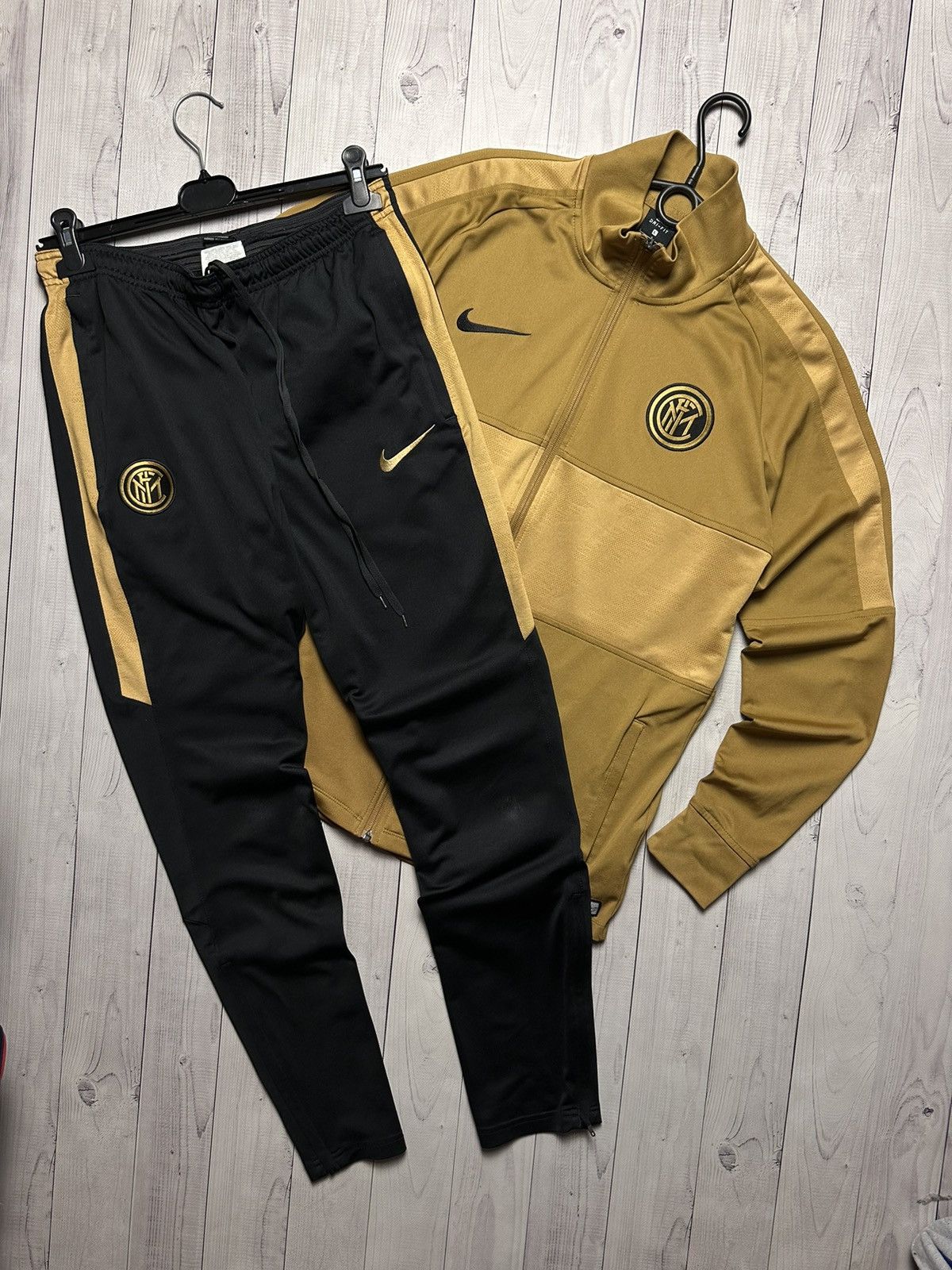 image of Vintage Nike Inter Milan Soccer Tracksuit Size L Gold, Men's