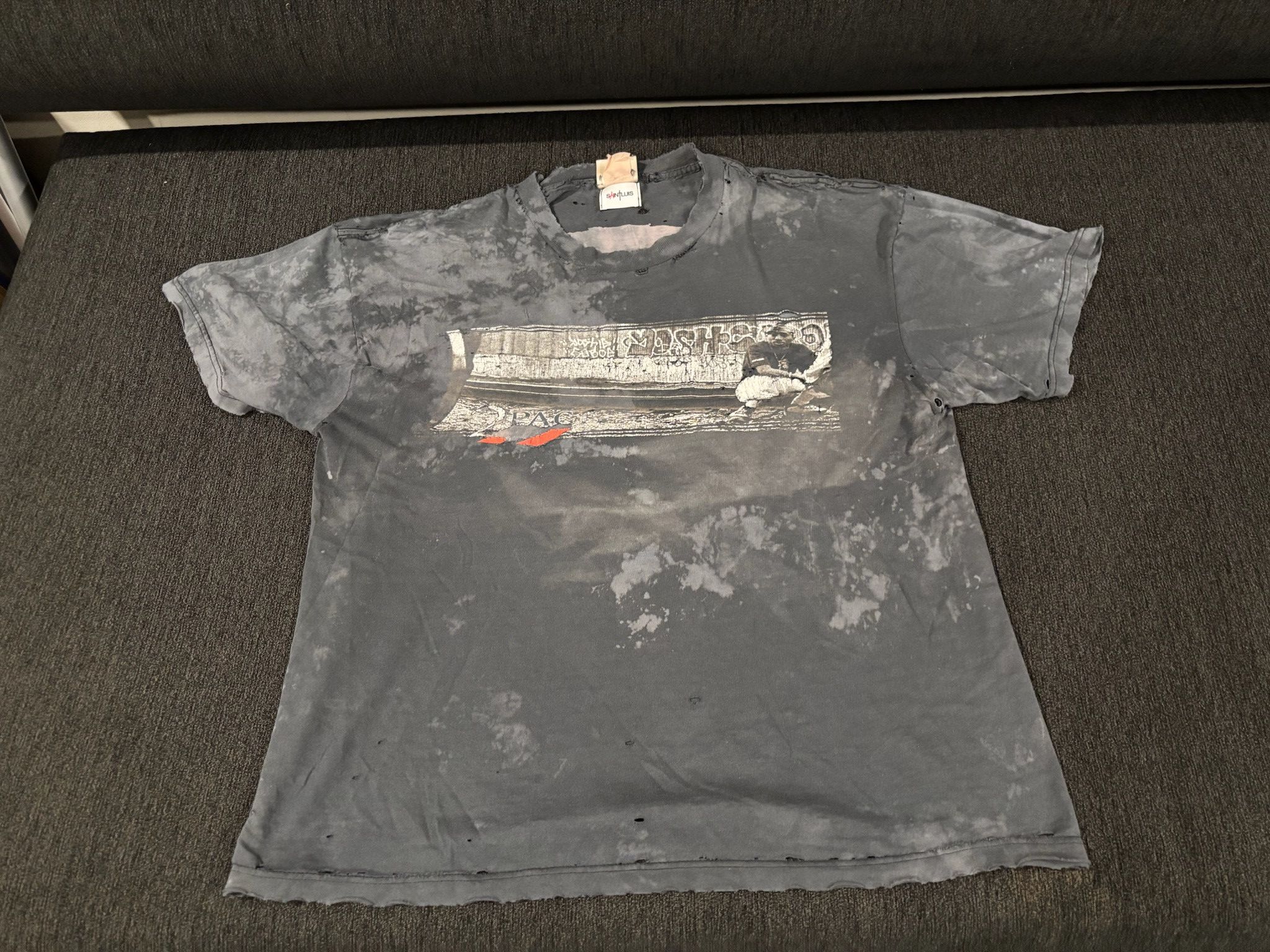 Other 2Pac Tupac Shakur Graffiti T-Shirt Size US L / EU 52-54 / 3 - 2 Thumbnail