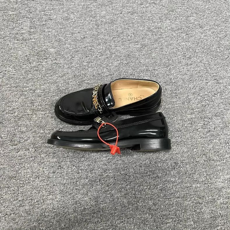 Chanel Chanel Logo Patent Loafers Size 37 -2505 Size US 6.5 / IT 36.5 - 2 Thumbnail