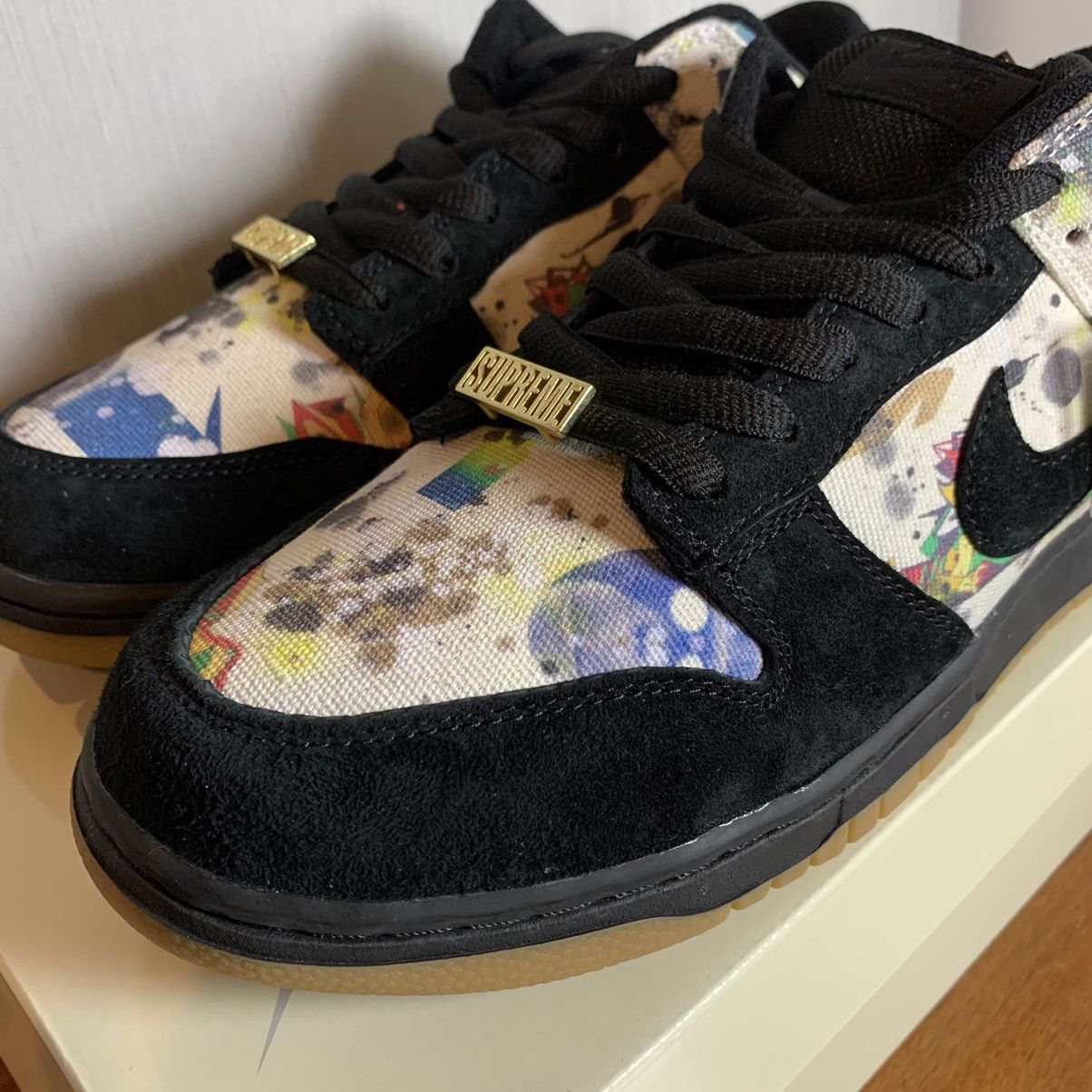 Nike × Supreme Supreme Nike SB Dunk Low Rammellzee Size US 10.5 / EU 43-44 - 2 Thumbnail