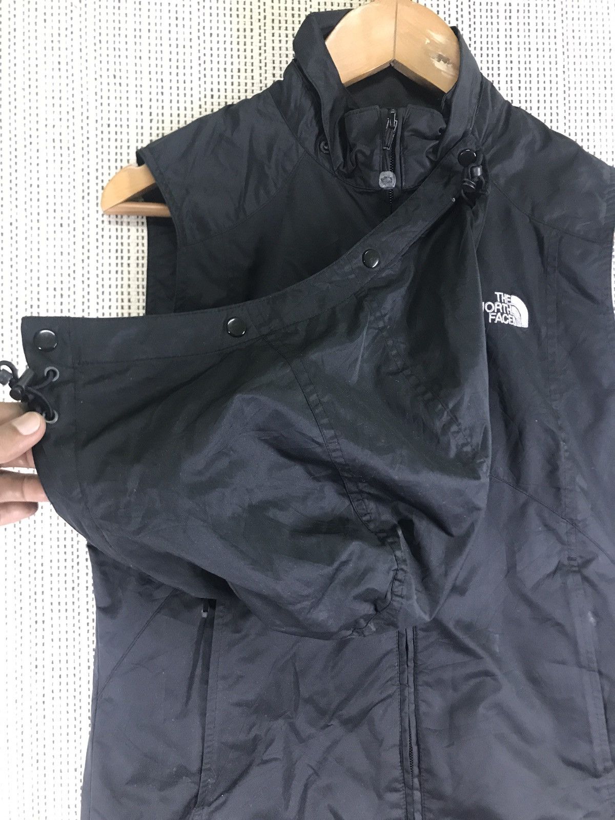 The North Face vest the north face hoodie Size US M / EU 48-50 / 2 - 13 Thumbnail