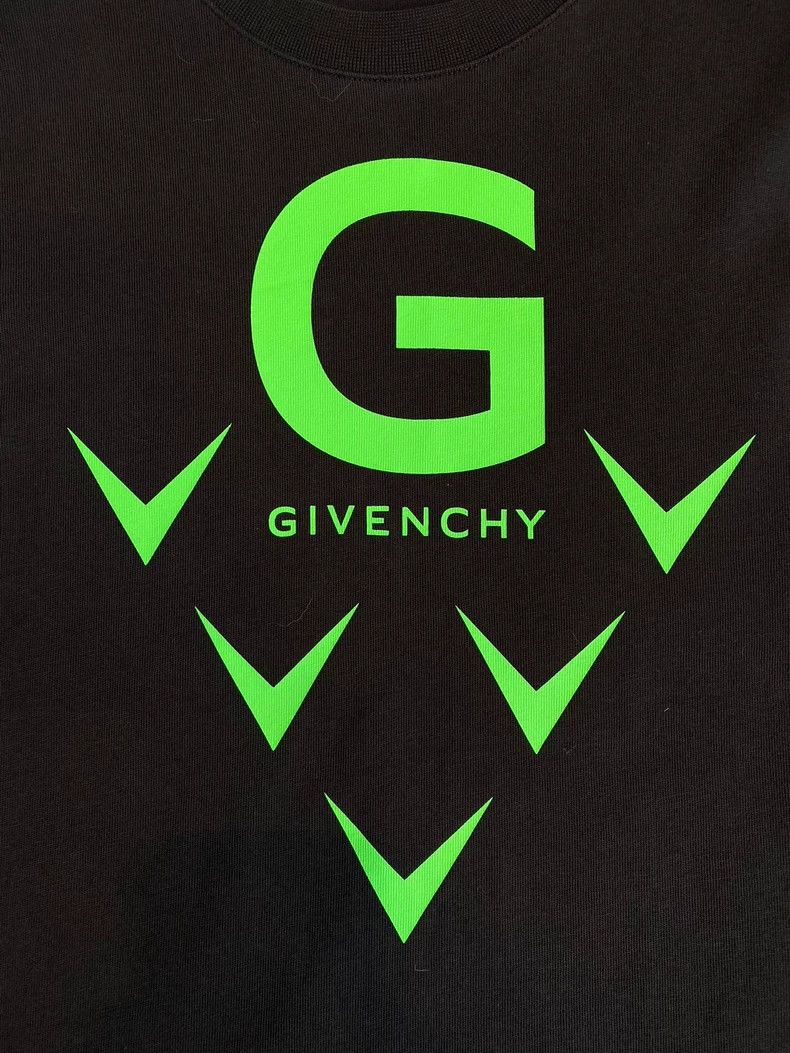 Givenchy Givenchy Black Green Letter Large Logo Short Sleeve T-Shir Size US L / EU 52-54 / 3 - 4 Thumbnail