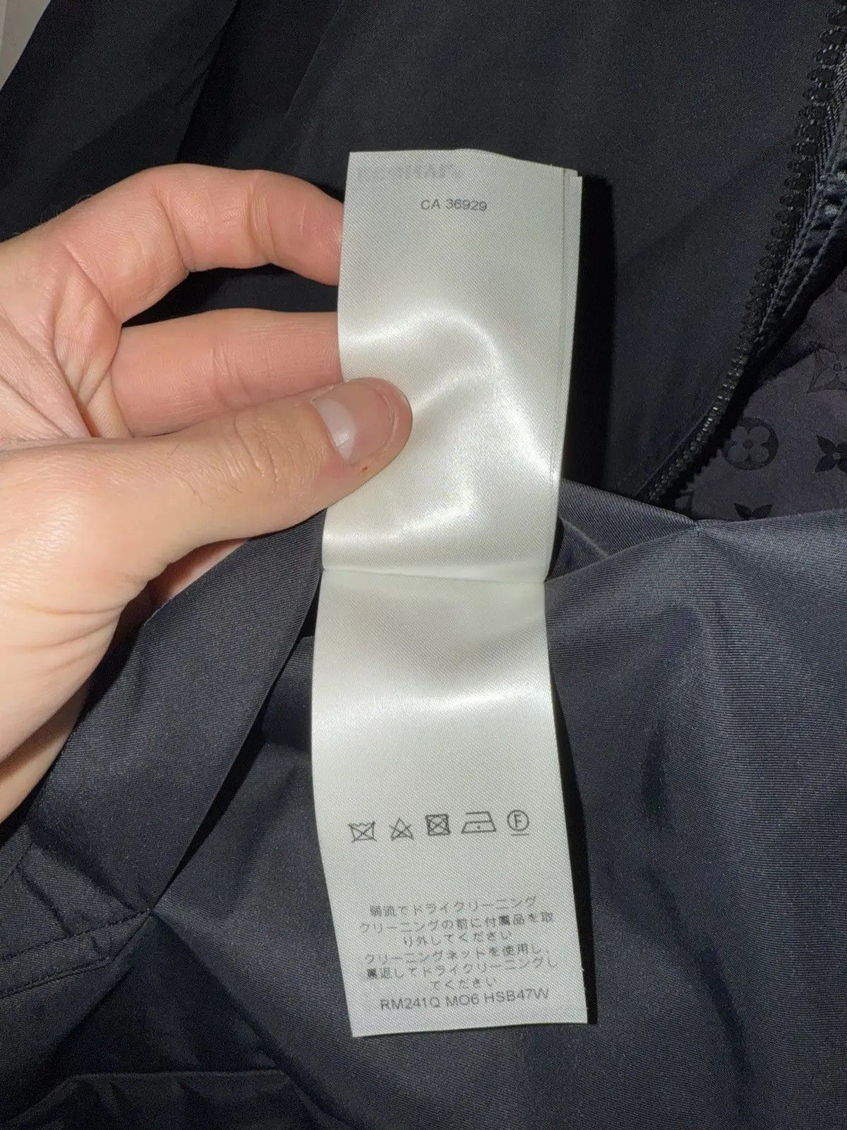Louis Vuitton Louis Vuitton Monogram Reversible Windbreaker Size US M / EU 48-50 / 2 - 9 Thumbnail