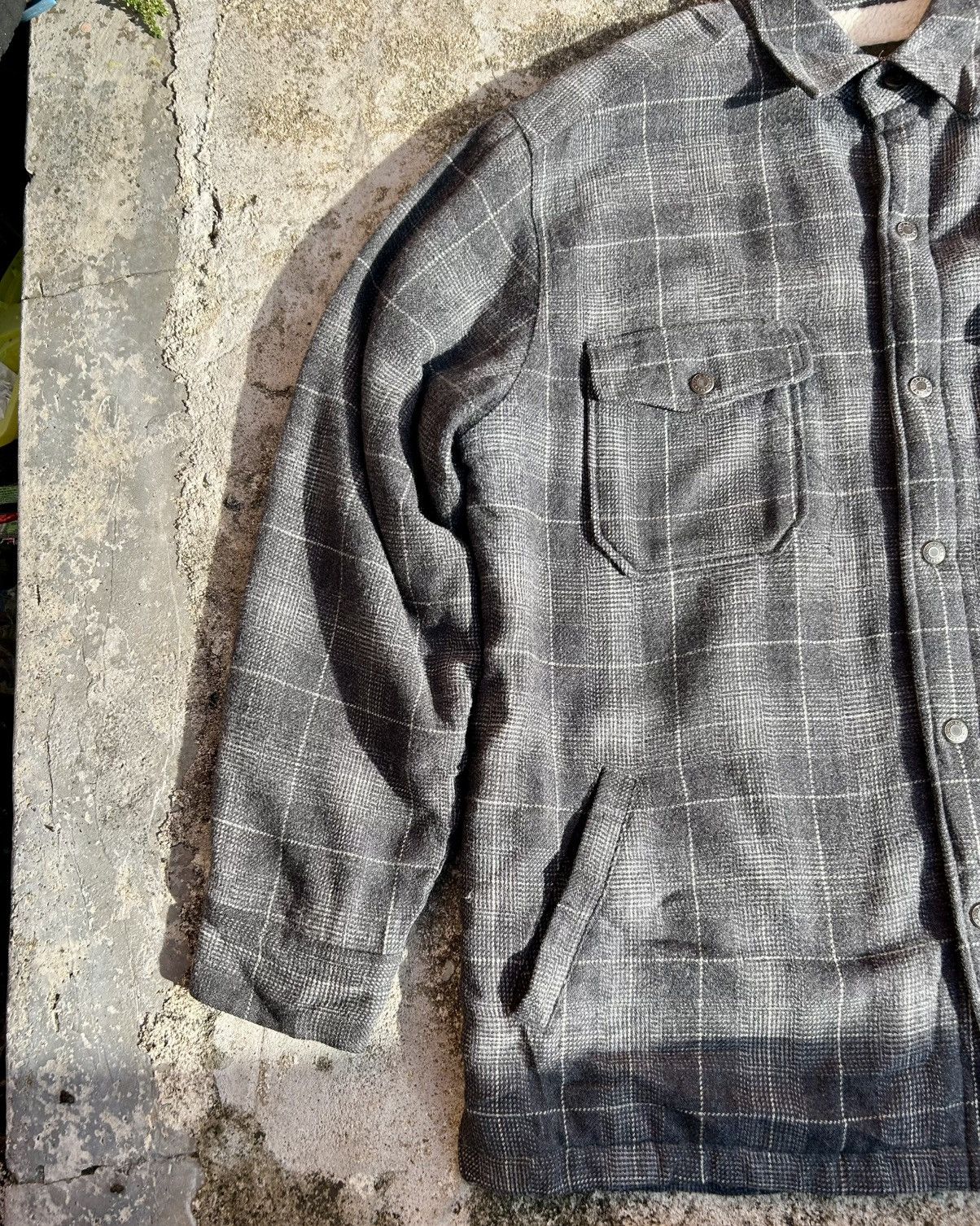 Other Sherpa-Lined Flannel Shirt Jacket Eddie Bauer Size US L / EU 52-54 / 3 - 3 Thumbnail