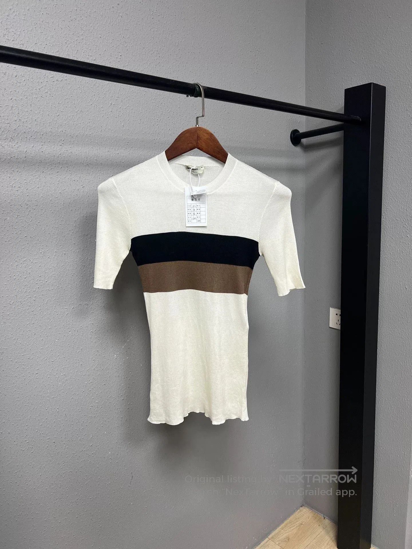 Fendi Fendi Striped Slim Short-Sleeve. Size US XS / EU 42 / 0 - 1 Thumbnail
