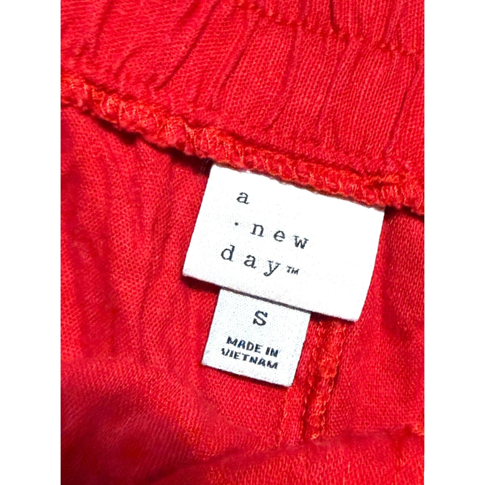 Vintage A New Day Shorts Women's Size Small Red Pull On Casual Shorts Size 28" / US 6 / IT 42 - 5 Thumbnail