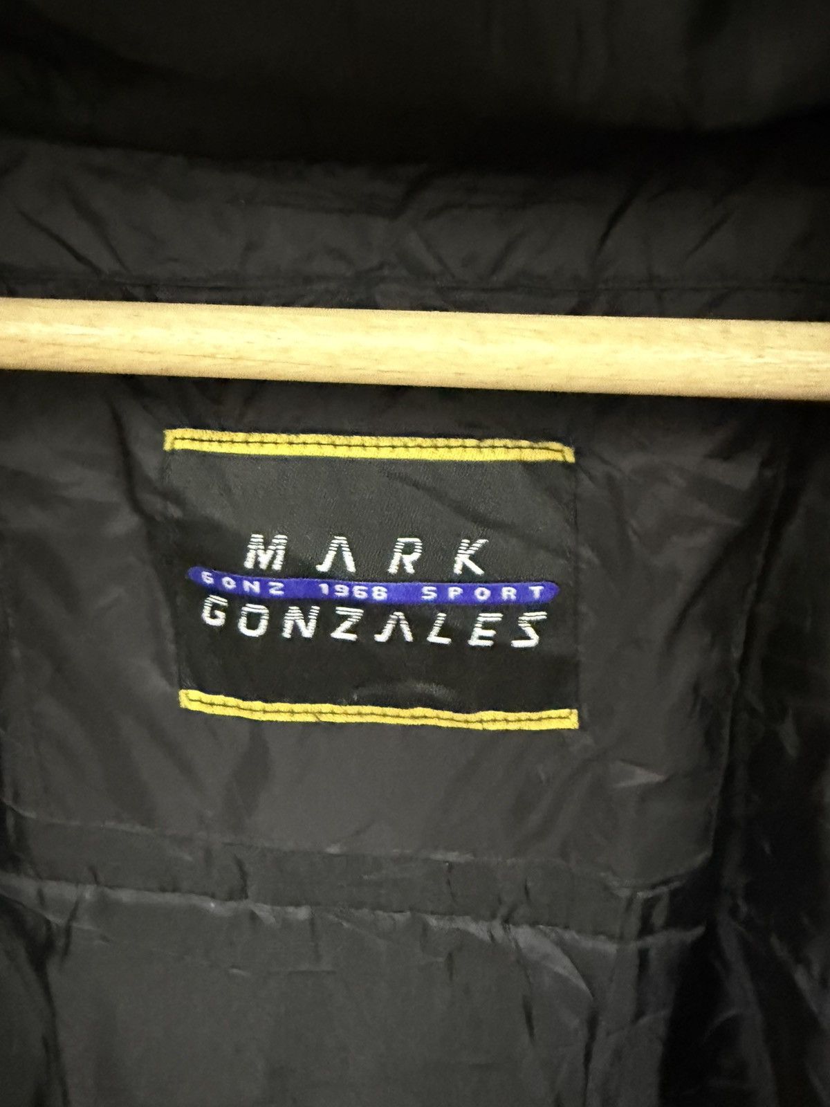Other Mark Gonzales Puffer Down Jacket Size US S / EU 44-46 / 1 - 4 Thumbnail