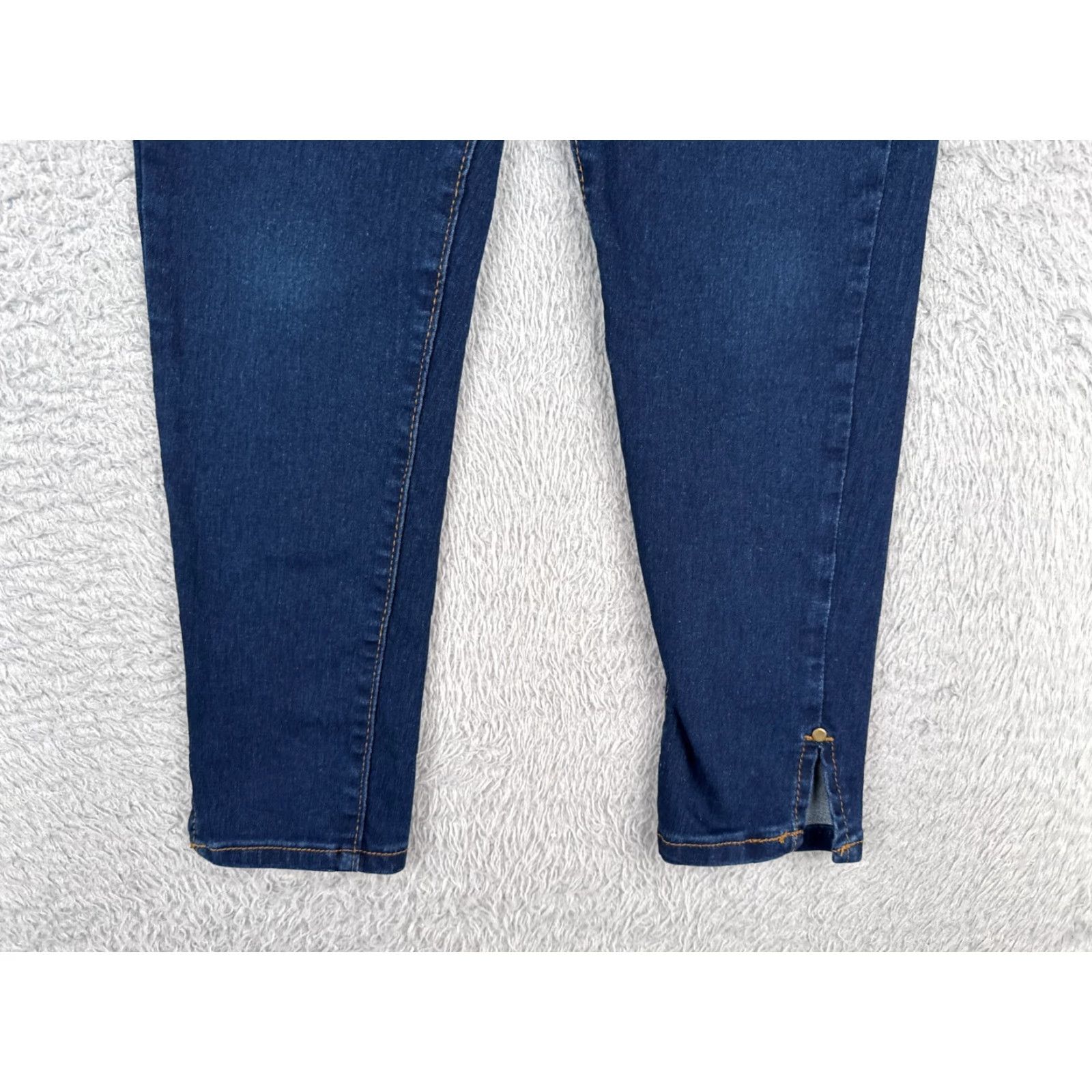 Vintage Vertiche Jeans Juniors 13 Blue Denim Skinny Slit Hem Cotton Poly Blend Mid 26x22 Size 34" / US 12 / IT 48 - 2 Thumbnail