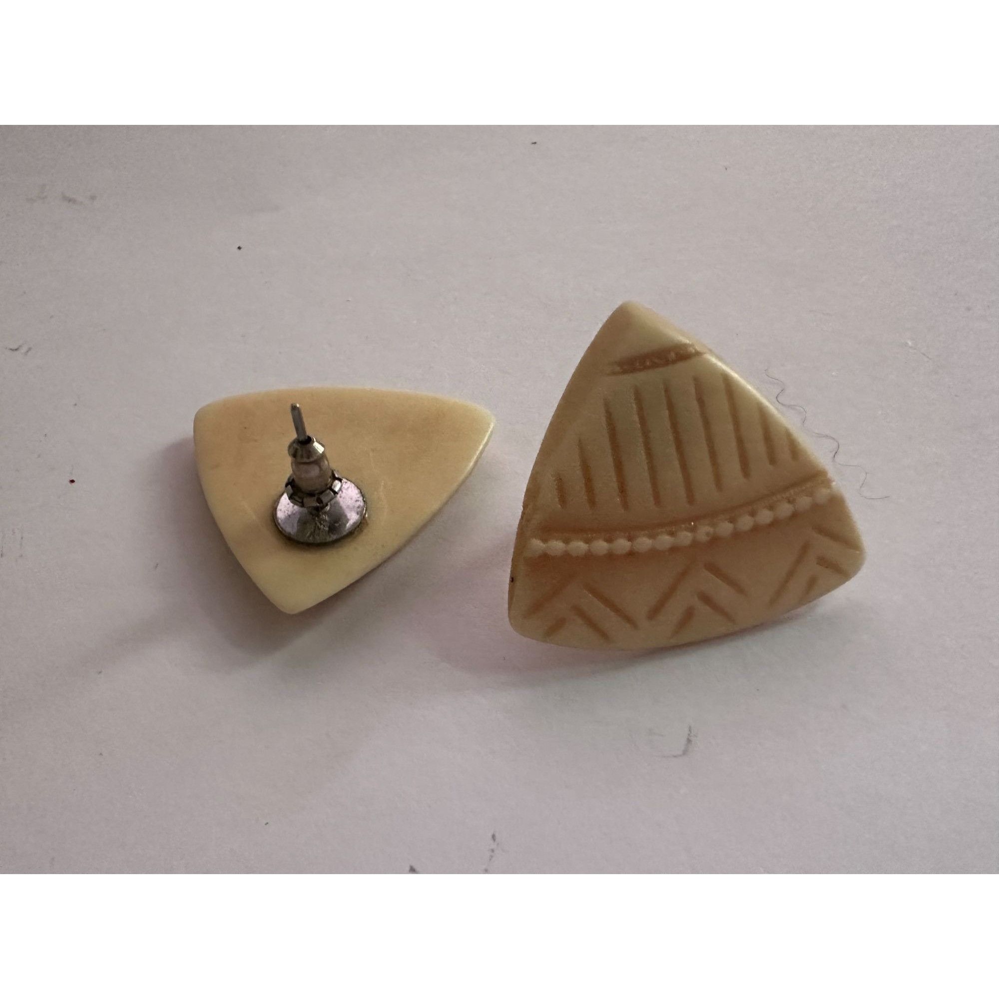 Other Four Beautiful Pairs of Women's Vintage Earrings Size ONE SIZE - 7 Thumbnail