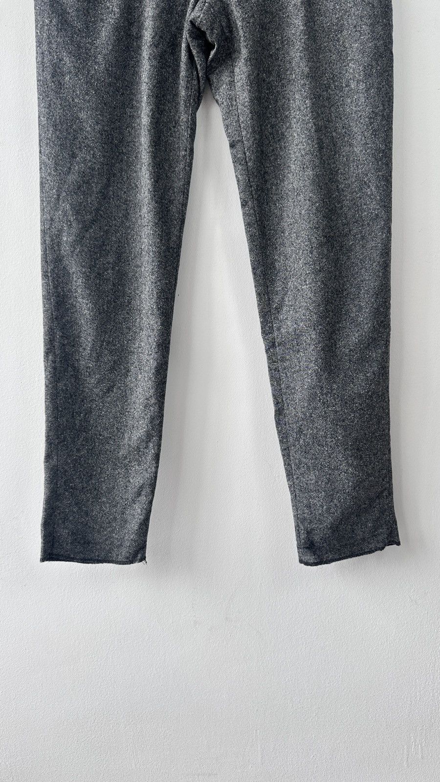 Tommy Hilfiger Tommy Hilfiger Italian Fabric Hampton Chino Pants 33/32 Size US 33 - 5 Thumbnail
