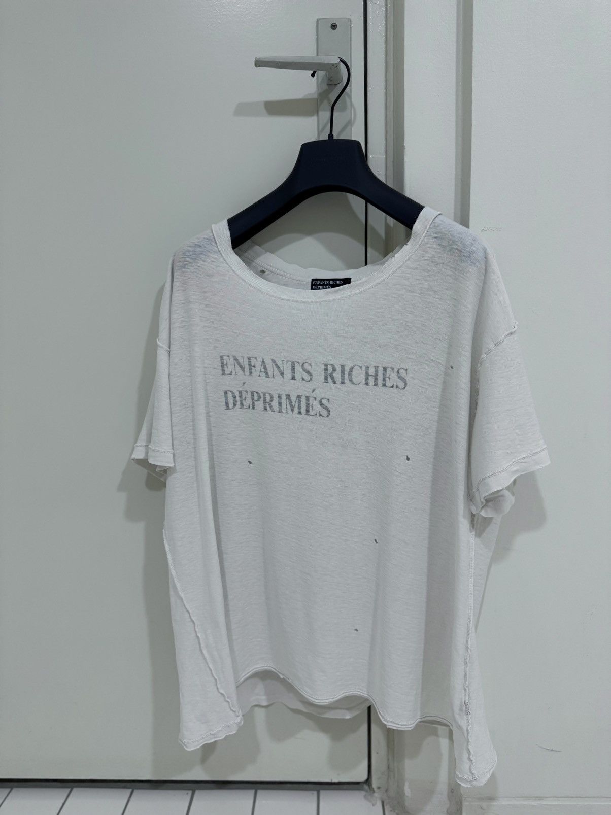 Enfants Riches Déprimés classic faded logo white tee