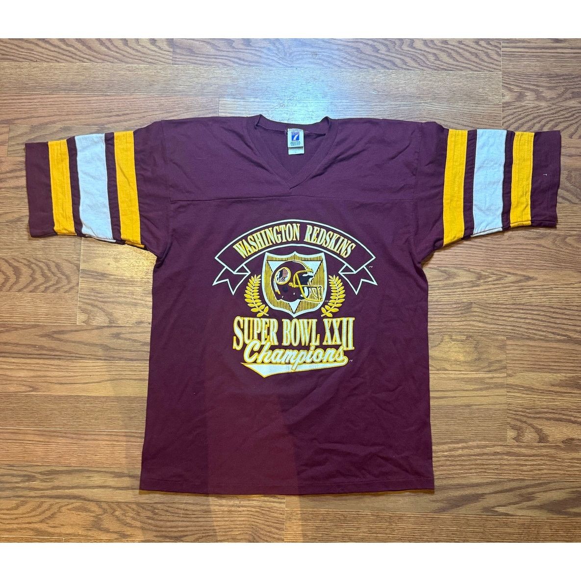 Logo 7 Washington Redskin SB22 Size Large Size US L / EU 52-54 / 3 - 1 Thumbnail