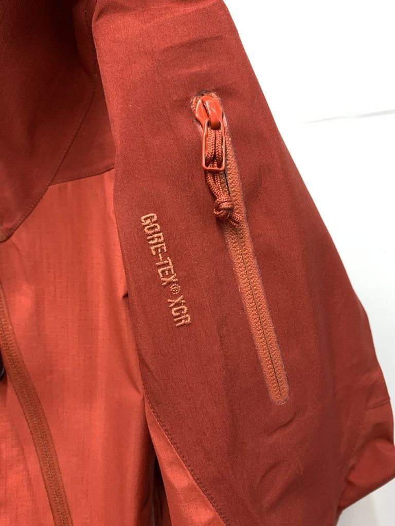 Arc'teryx ARCTERYX Theta SV Vintage 2004 Gore Tex XCR Jacket Size S / US 4 / IT 40 - 6 Thumbnail
