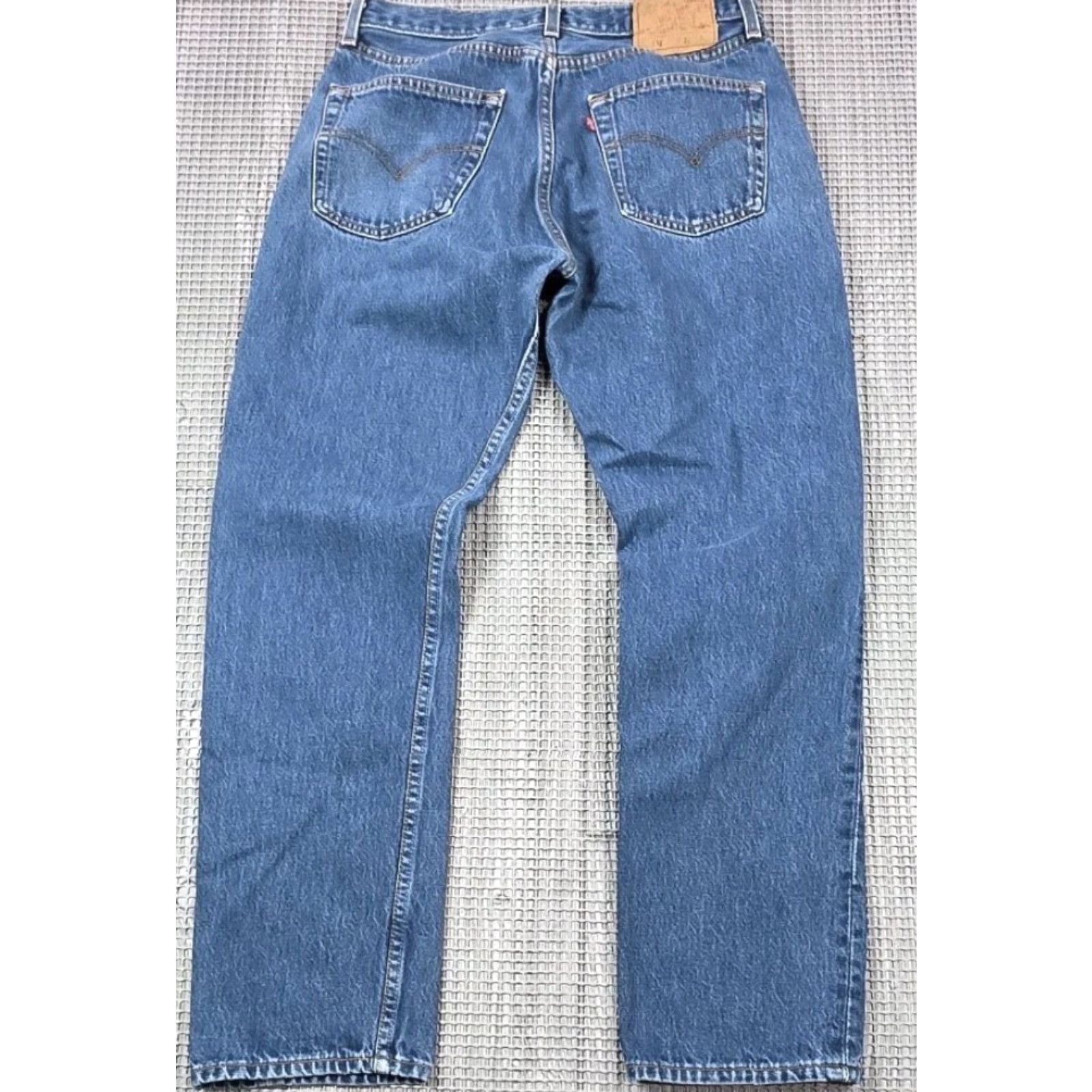 Levi's VINTAGE Levi's 501 Jeans Womens 30x30 Blue Denim Button Fly 80s 90s Regular Women Jeans Size 30" / US 8 / IT 44 - 3 Thumbnail