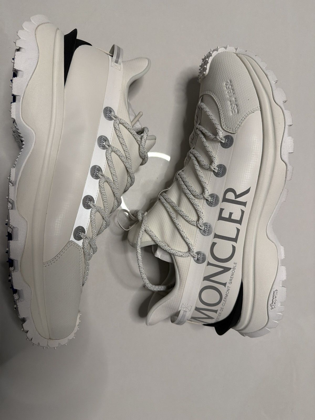 Moncler Moncler - Trailgrip Lite2 Sneaker - white - size 44 Size US 11 / EU 44 - 7 Thumbnail