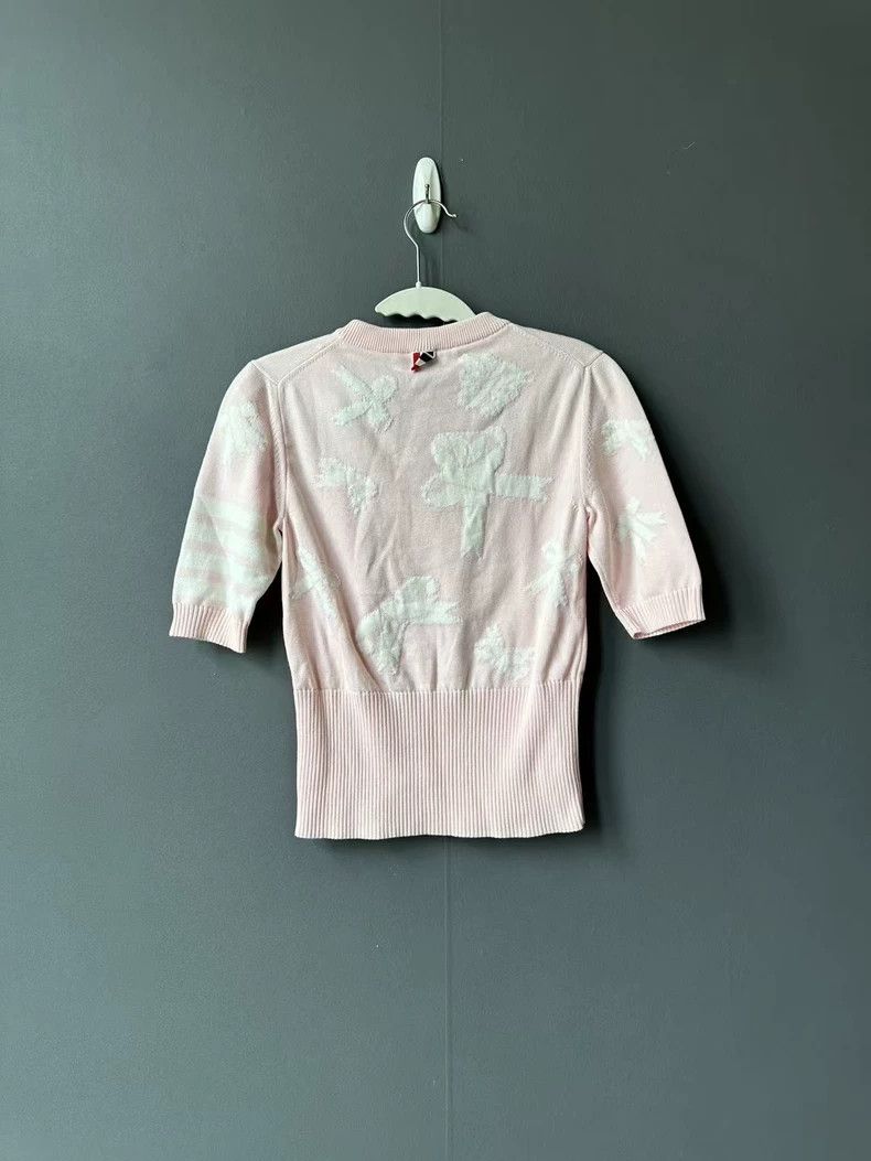 Thom Browne Thom Browne size38 Light pink bowknit short sleeves Size XS / US 0-2 / IT 36-38 - 2 Thumbnail