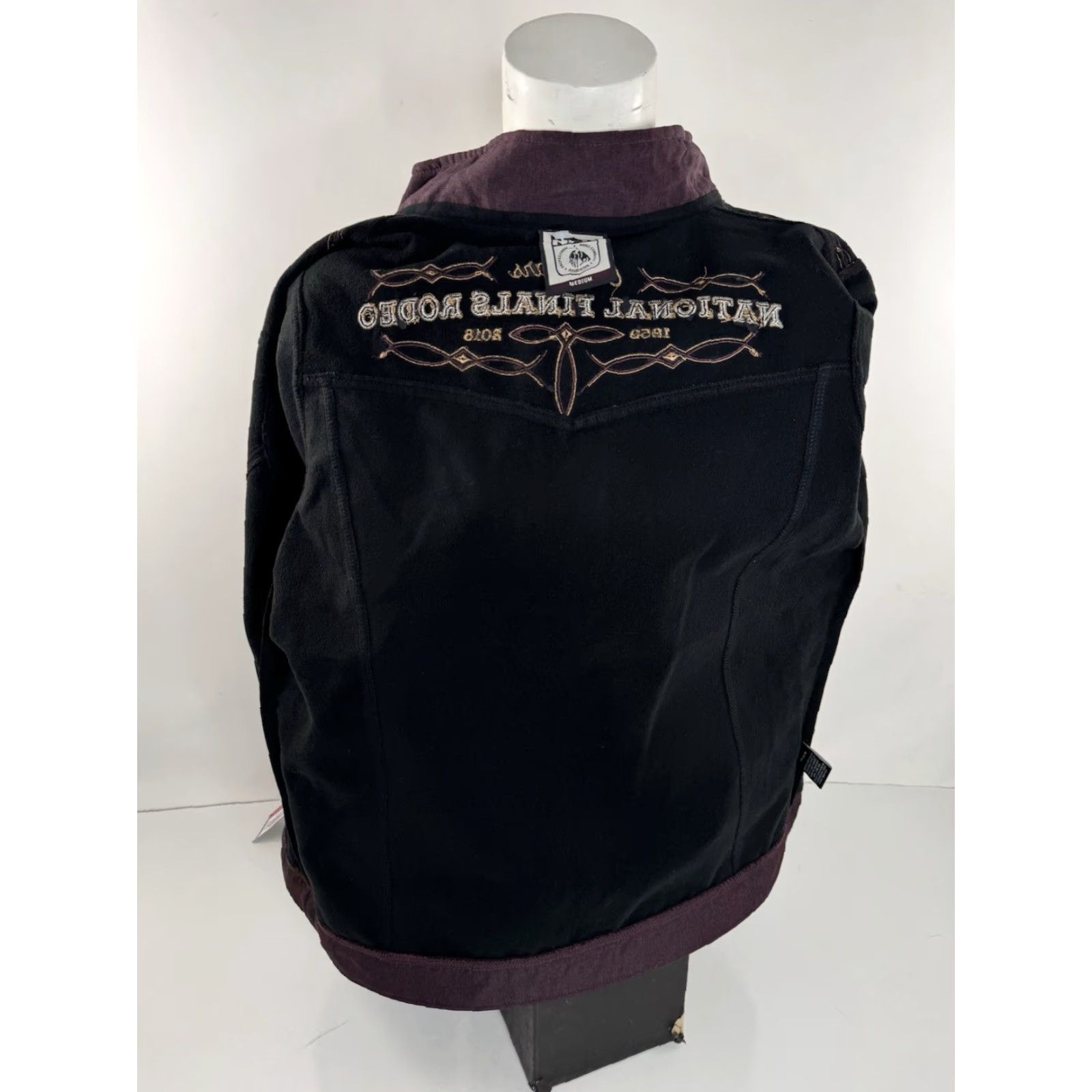 Vintage NFR PRCA - NEW w TAGS - Rodeo Horse LAS VEGAS Embroidered Womens M Jacket Shirt Womens M Burgundy Western Cowboy NFR Size M / US 6-8 / IT 42-44 - 5 Thumbnail