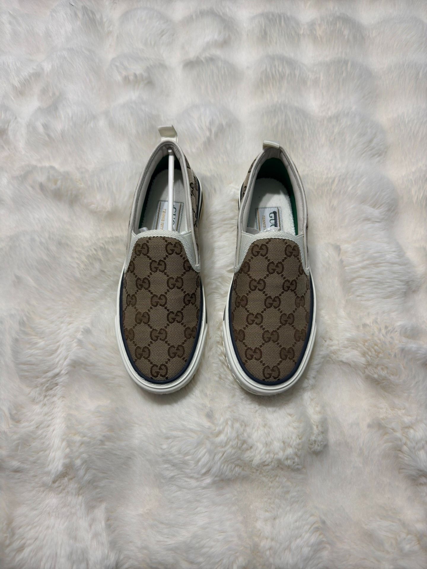 Gucci Gucci's new women's full-print casual sneakers size34 2501 Size US 4 / IT 34 - 2 Thumbnail