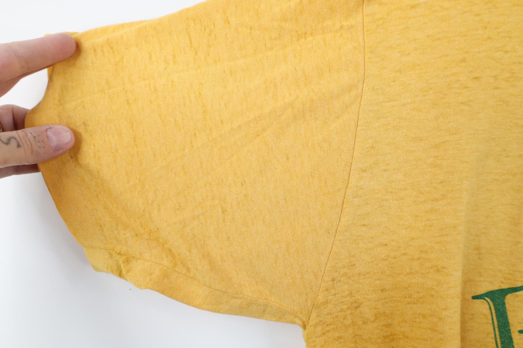 Vintage Vintage 70s 80s Riunite D'Oro Pure Gold Wine T-Shirt USA Size US XL / EU 56 / 4 - 8 Thumbnail