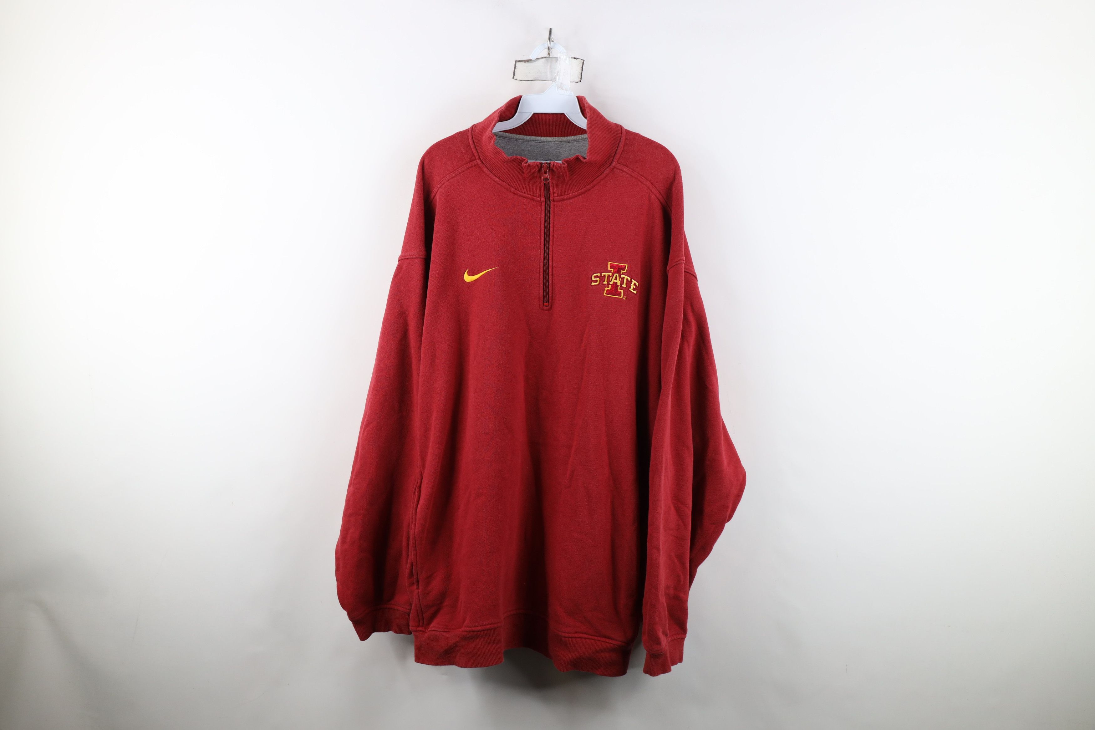 Nike Vintage Nike Swoosh Iowa State University Sweatshirt Red Size US XXL / EU 58 / 5 - 1 Thumbnail