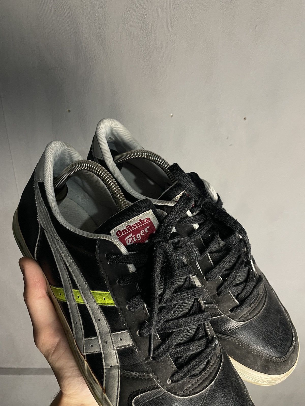Asics Vintage ASICS onitsuka tiger leather shoes snickers Size US 10.5 / EU 43-44 - 8 Thumbnail