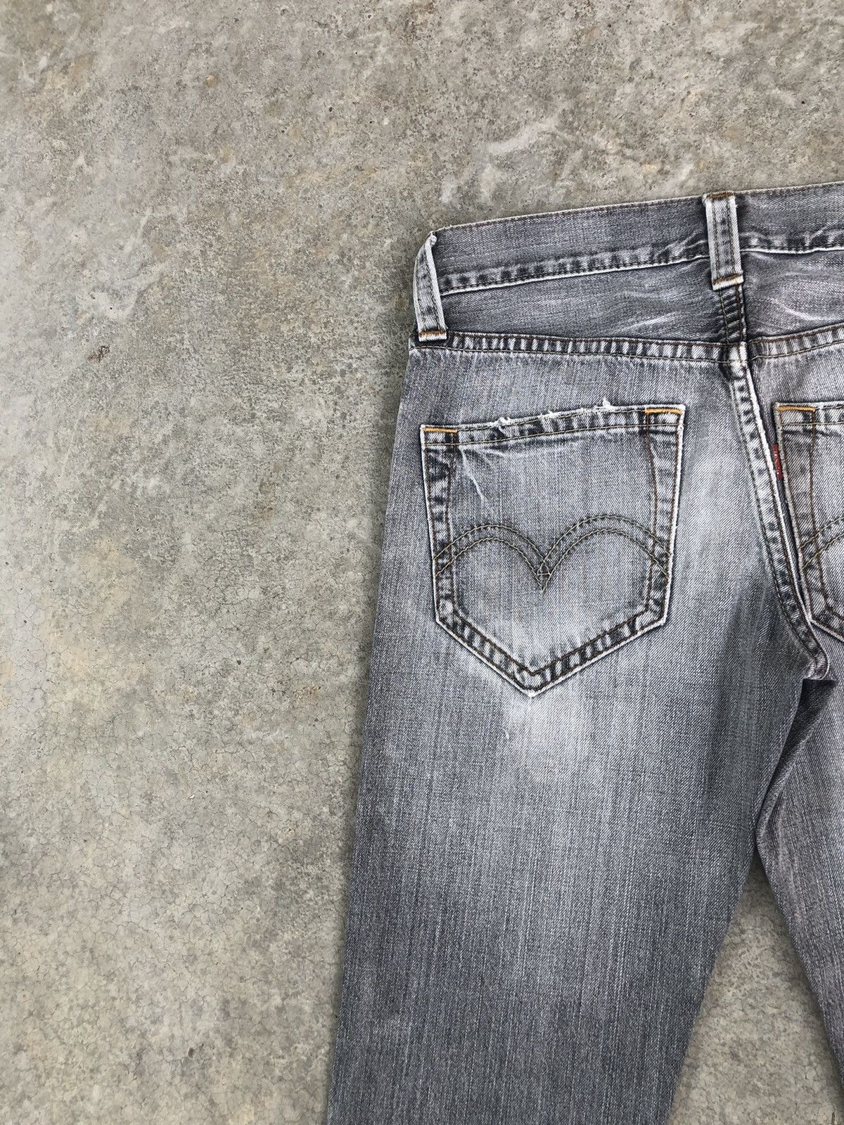 Levi's Y2k Levi’s Flared Jeans Distressed Jeans 507 Size US 32 / EU 48 - 9 Thumbnail
